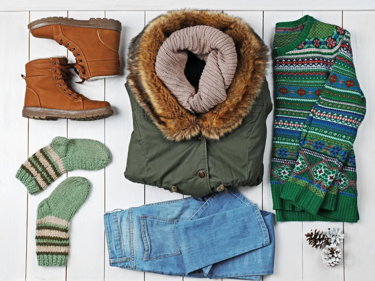 You can keep warm, and follow the fashion on the same time! Read the rest, and you will see!
