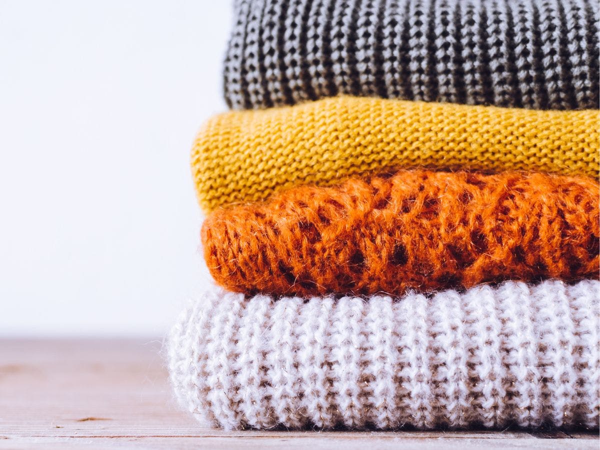 How to buy perfect sweater? Here is how!