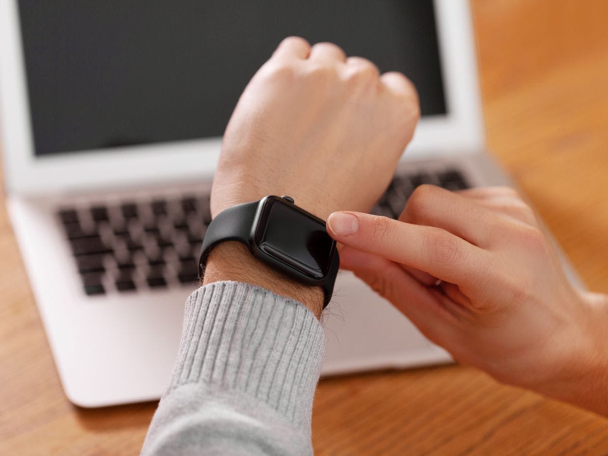 Purchase Apple Watch from the US.