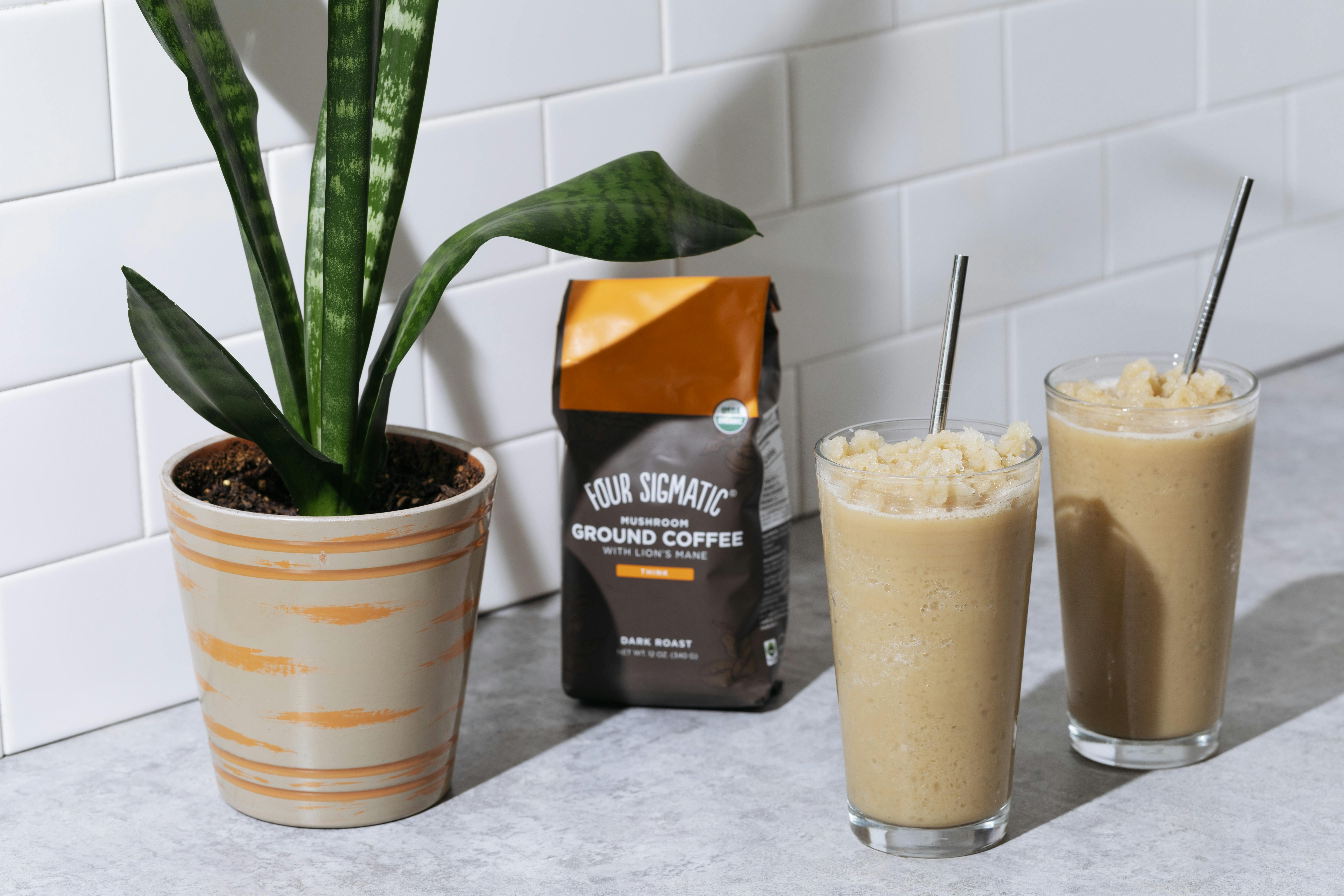 blended coffee with lion's mane