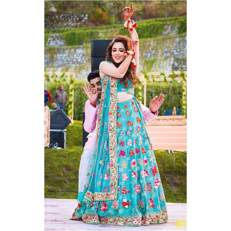 charming bridal outfits