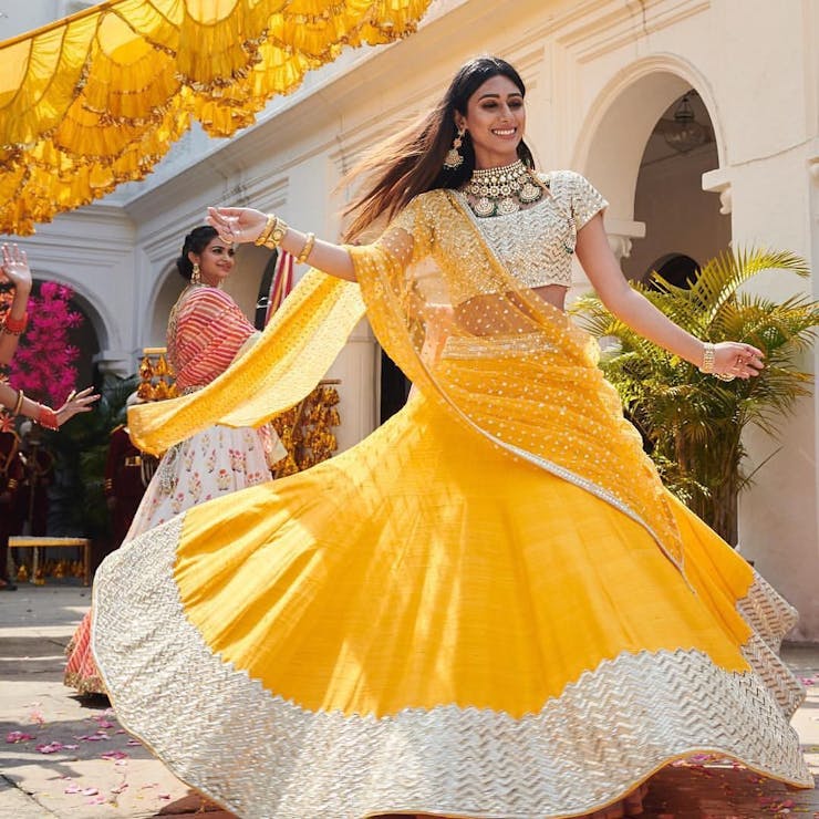 traditional bridal dress for haldi function