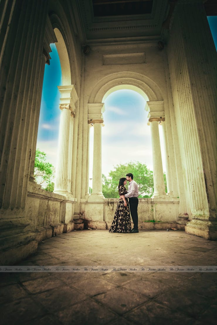 couple pre-wedding photoshoot
