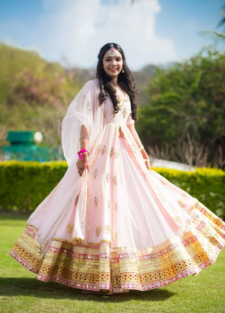 unique haldi bridal outfits