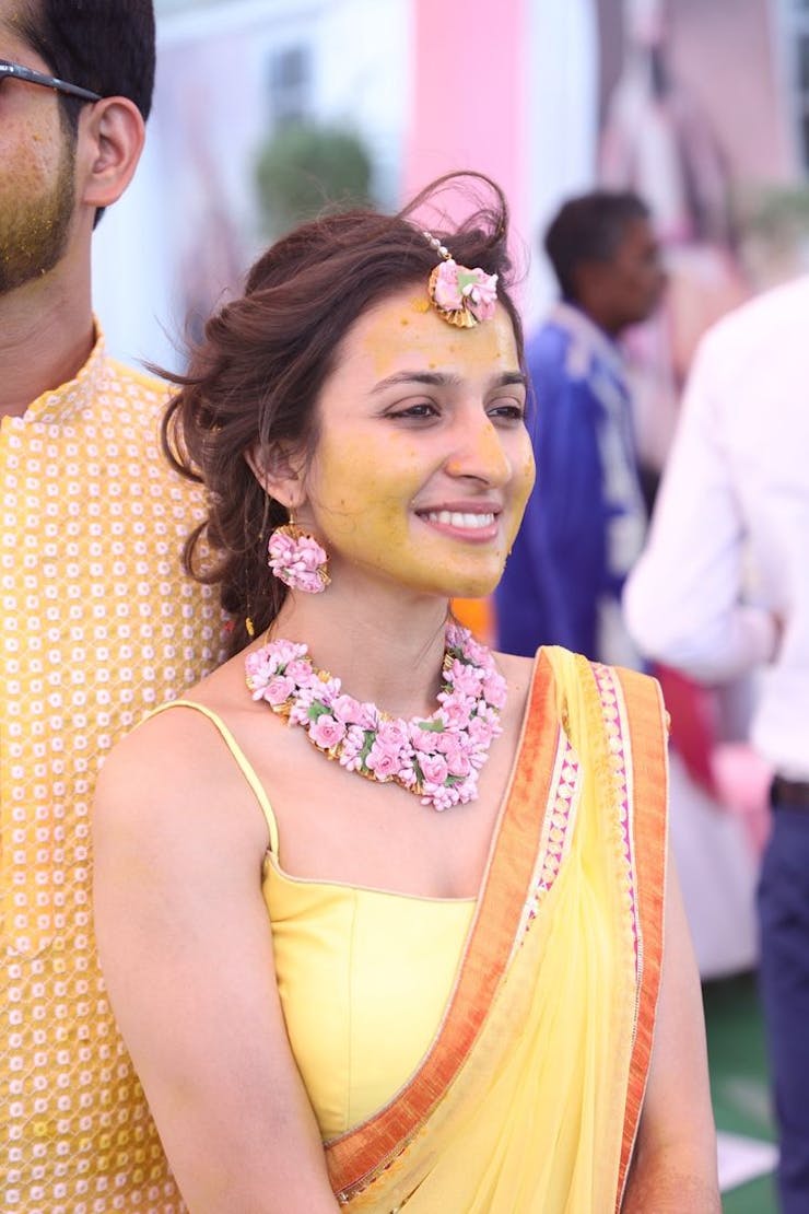 floral necklaces for wedding function