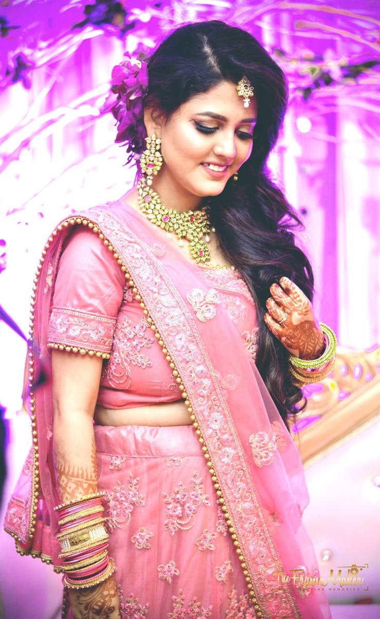 traditional dupatta draping style