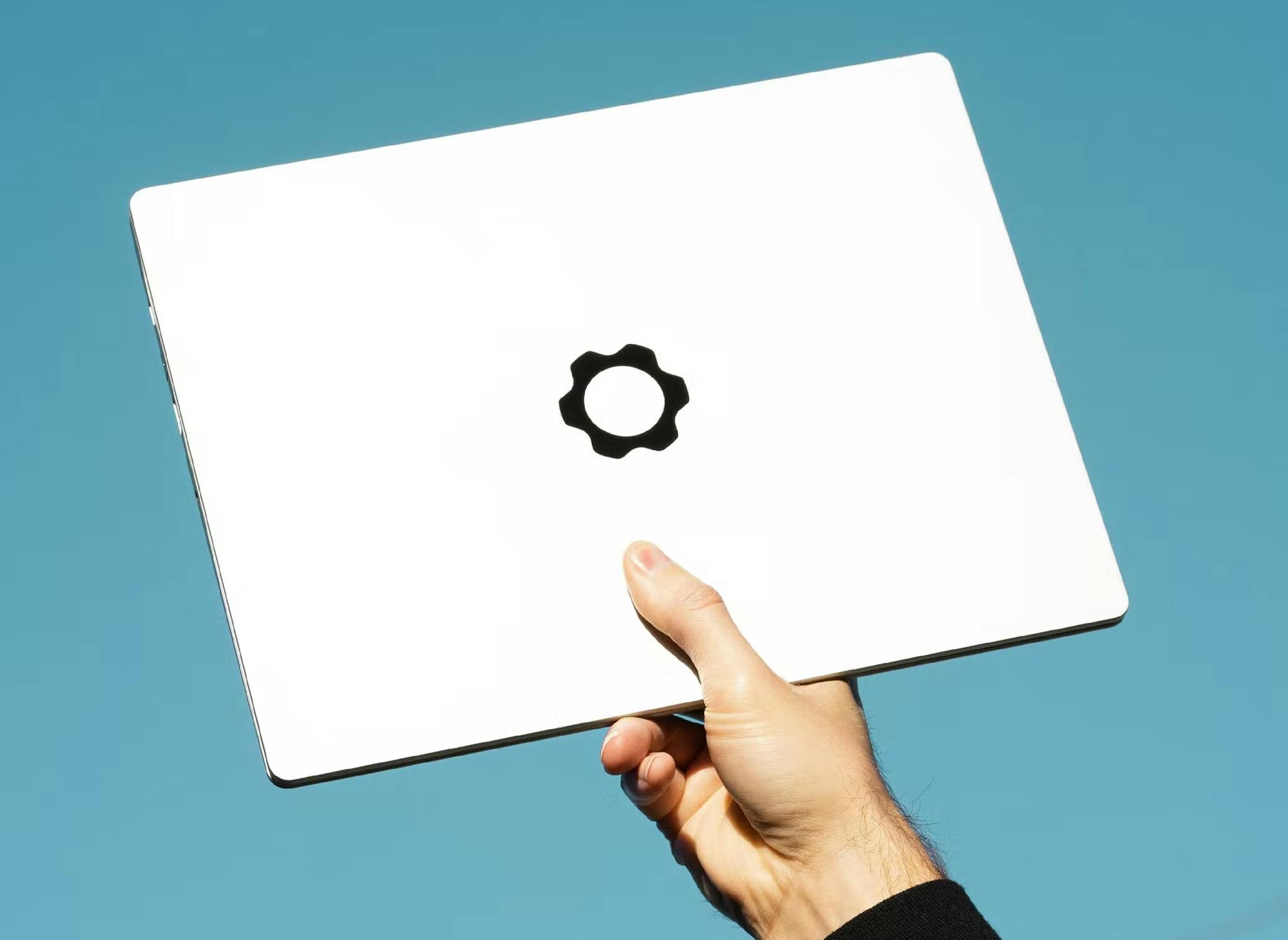 Holding a Framework Laptop