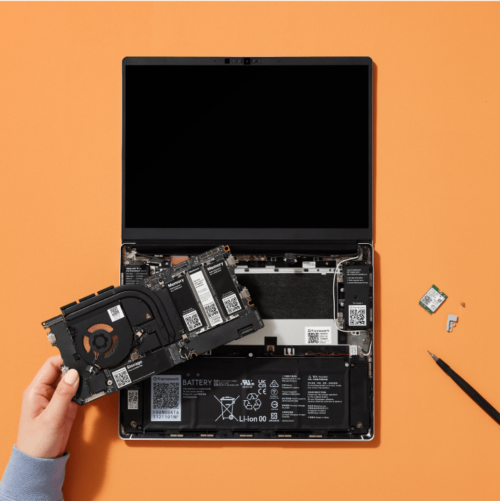 Removing the mainboard from Framework Laptop