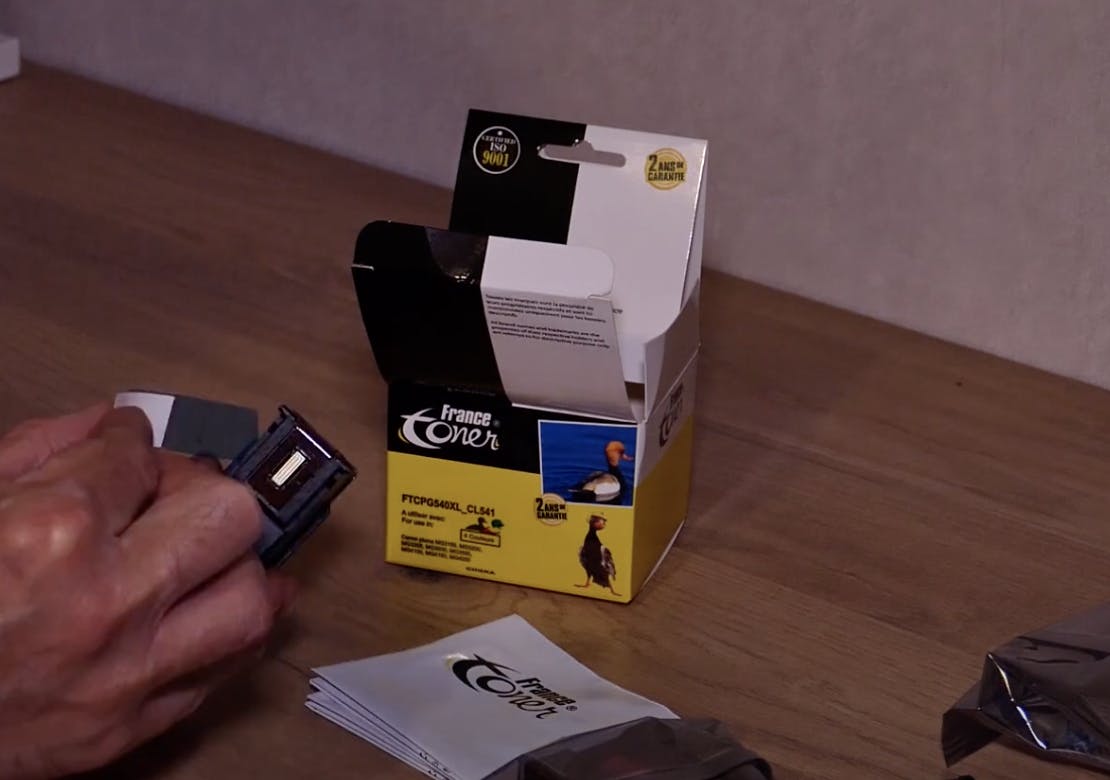 Comment remplacer une cartouche Canon MG3550 avec France Toner ?