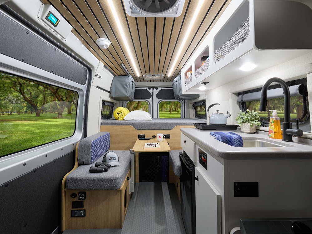 17D Cambridge Interior Front to Back