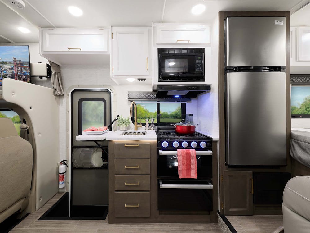 2025 Freedom Elite 22HE Grey Moonstone Malibu Collection Kitchen