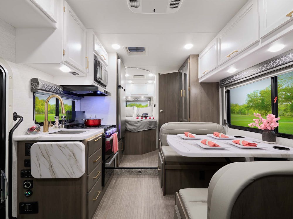 2025 Freedom Elite 22HE Grey Moonstone Malibu Collection F2B