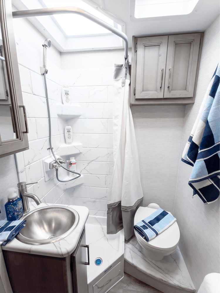 Freedom Traveler A24 Ashland Gray Napa Collection Bathroom