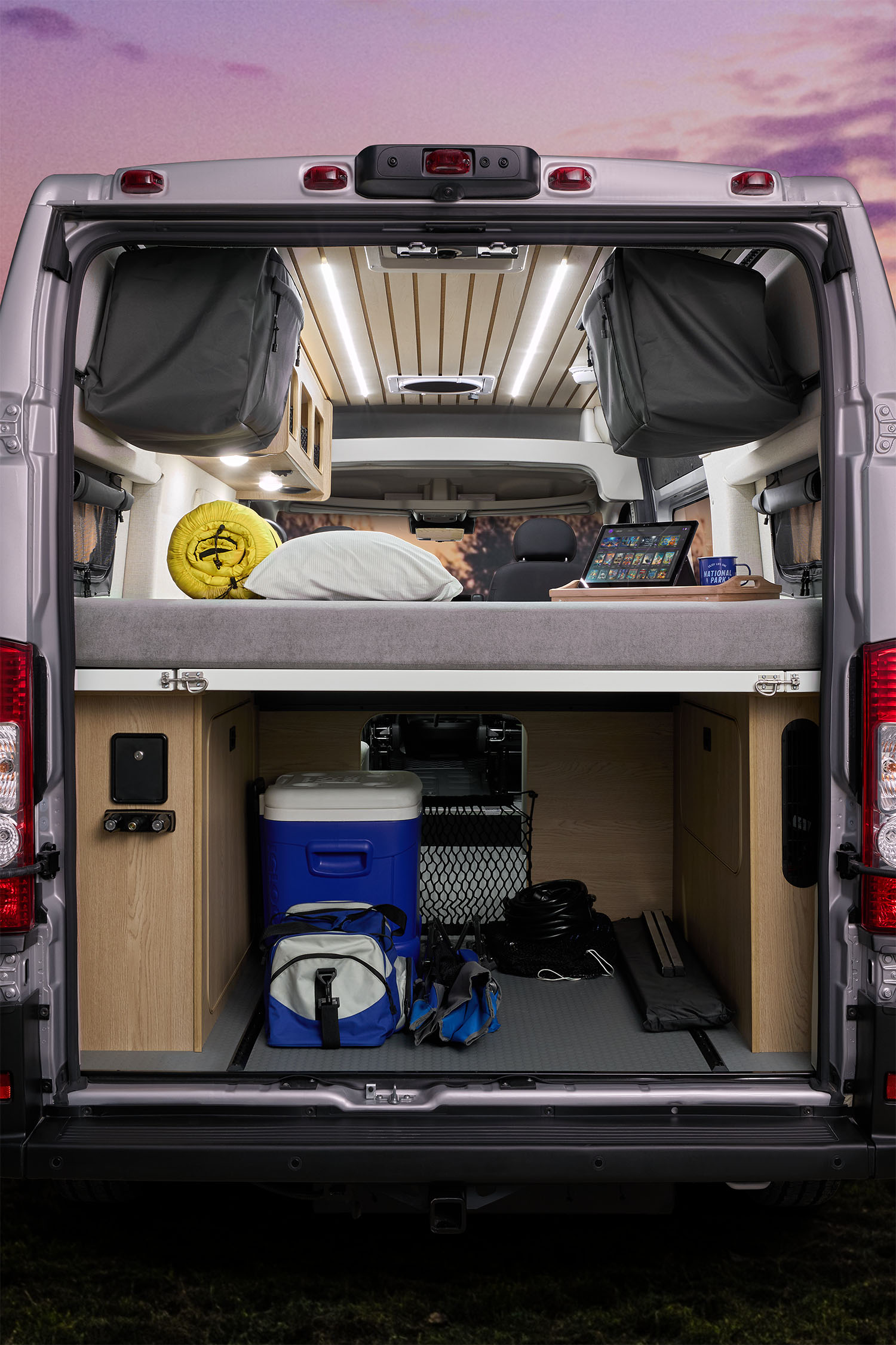 2026 Coleman 17D Cambridge Rear Bed