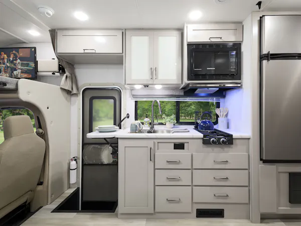 2026 Coleman 25EZ Blue Mist Coastline Grey Kitchen