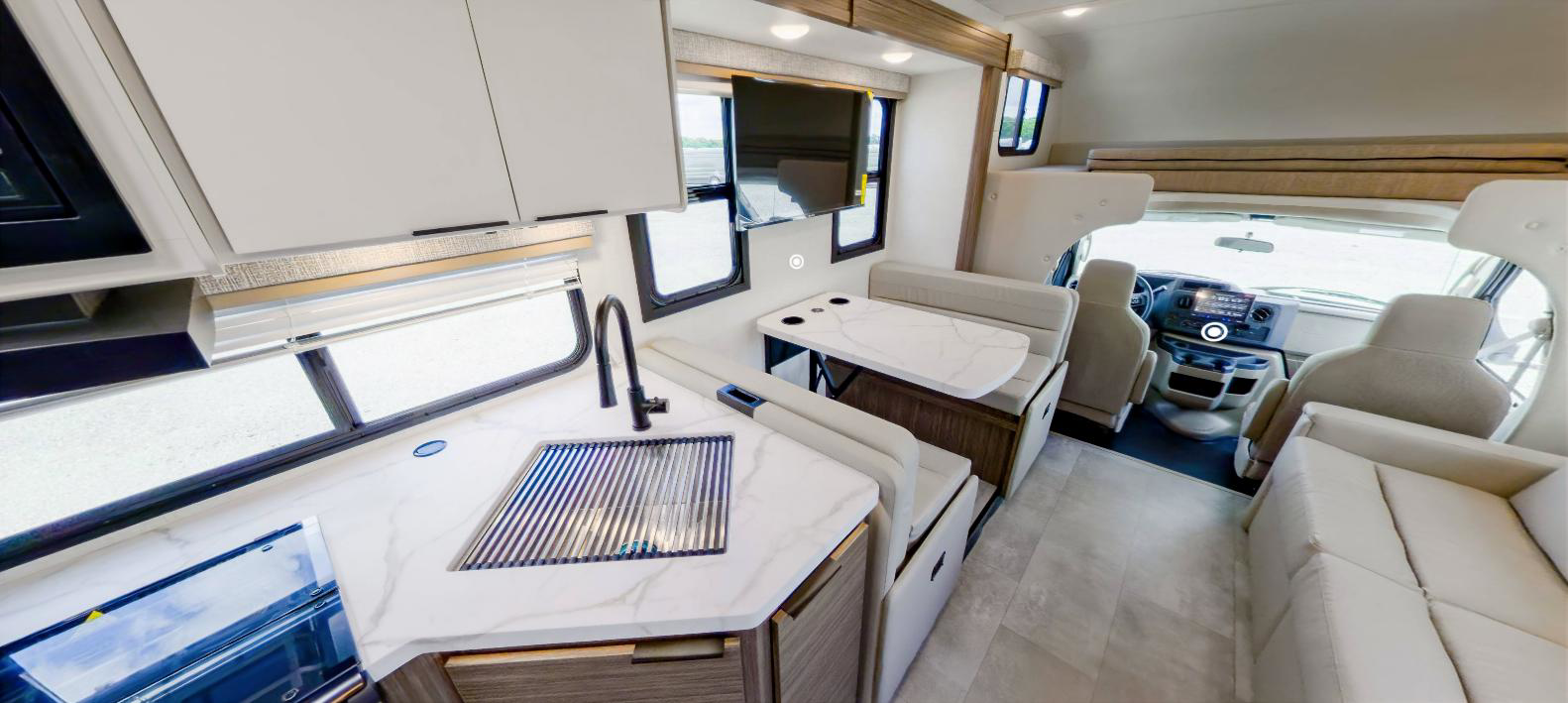 31CM Interior