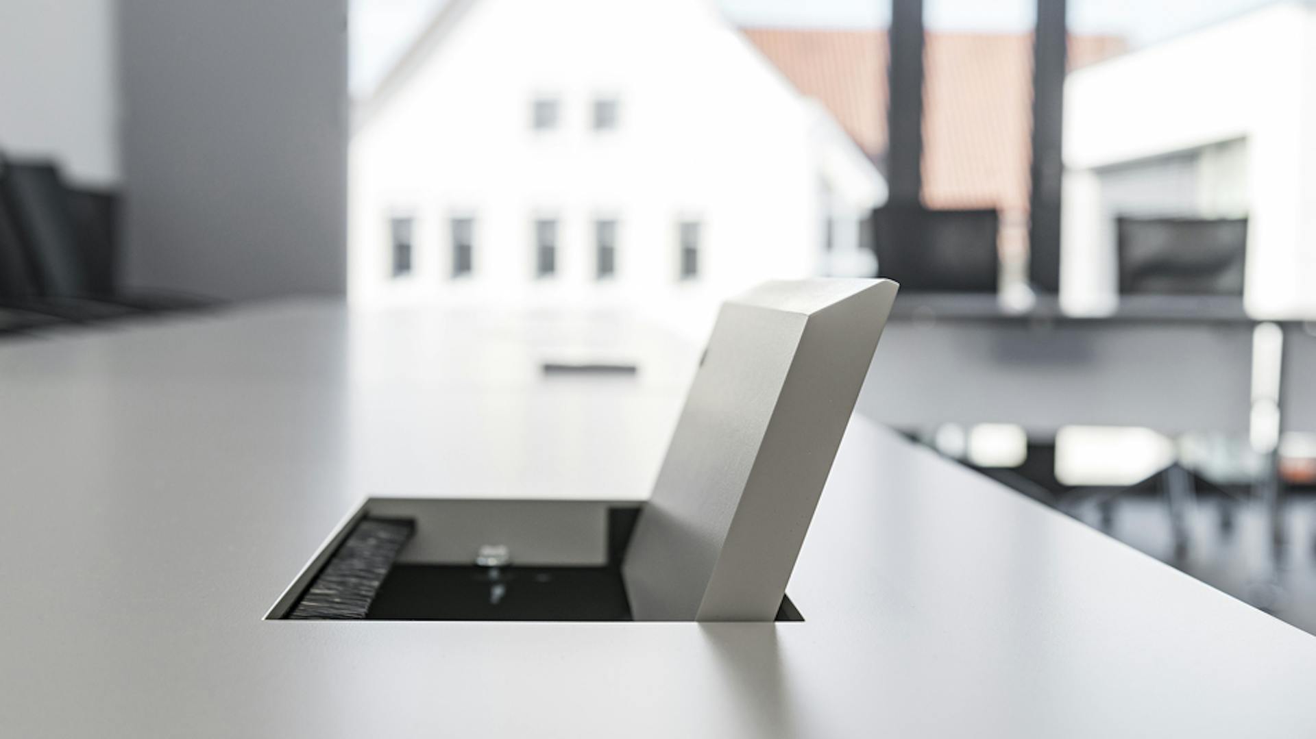 Rathaus Pleidelsheim| Tischanschlussfeld