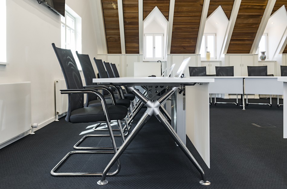 Rathaus Untereisesheim | Konferenztisch: xcone | Konferenzstuhl: pharao net