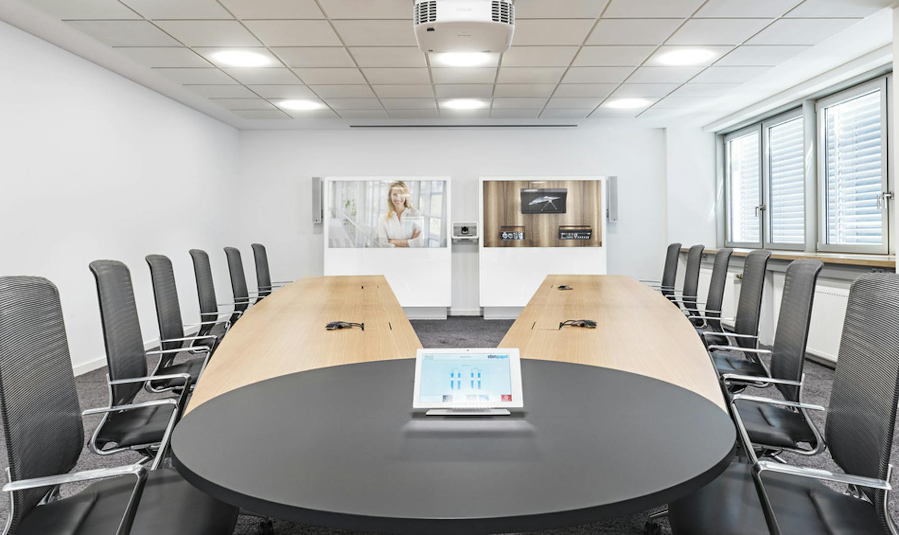 Referenzen-EBM-Pabst-fallon vct Konferenztisch-primo Konferenzstuhl