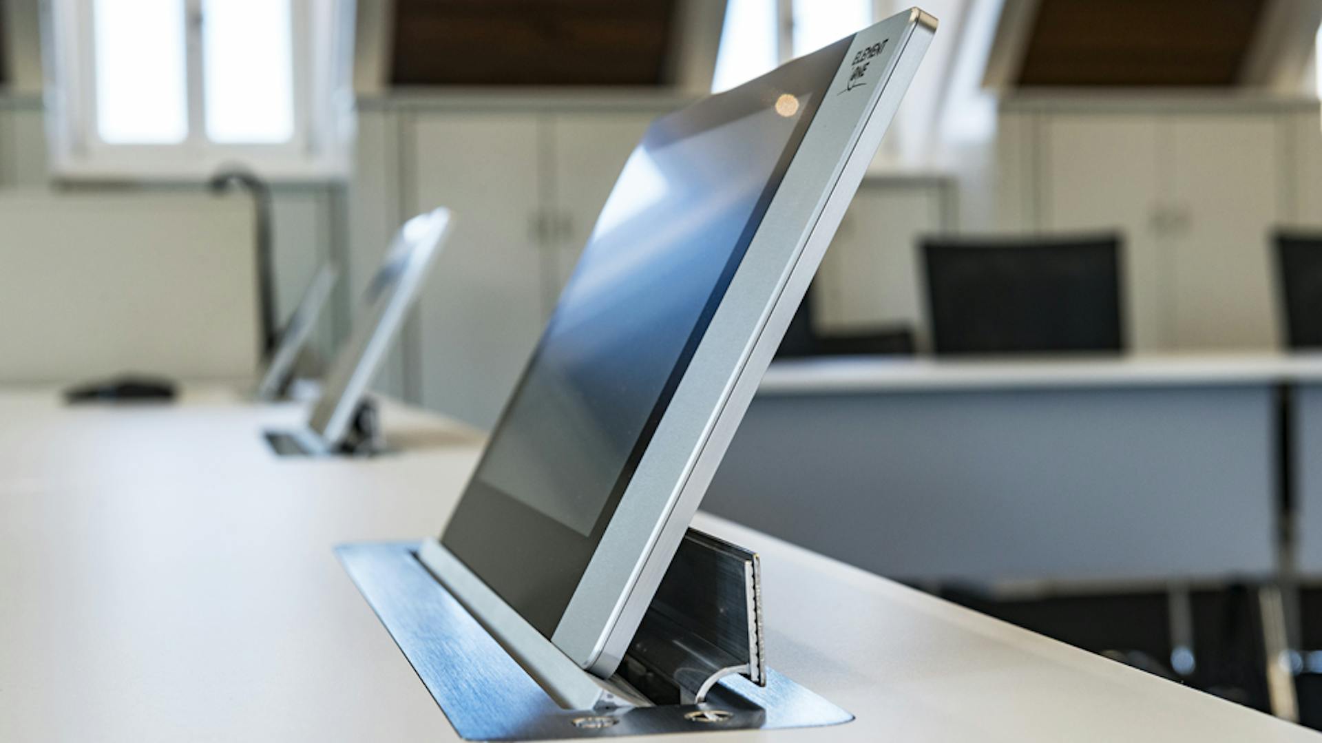 Rathaus Untereisesheim | Konferenztisch: xcone | Konferenzstuhl: pharao net