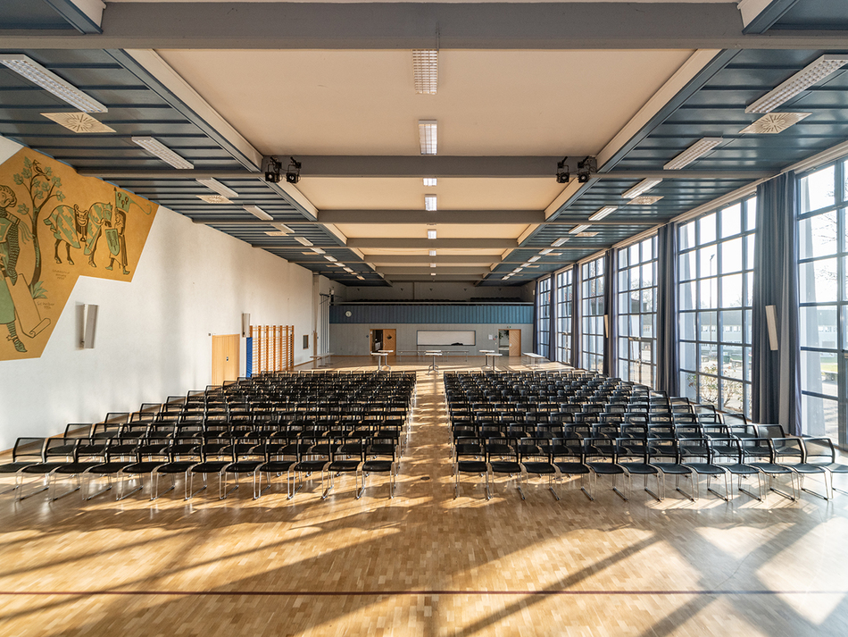 Referenzen-Limpurg-Halle-Gaildorf-klif Mehrzweckstuhl