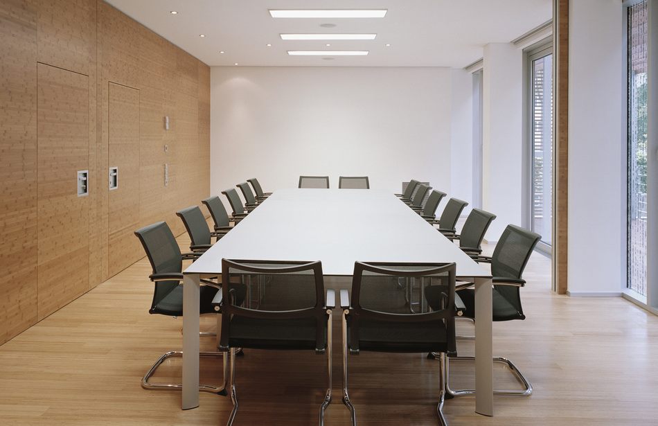 Wassermann, Köln | Konferenztisch: cetera