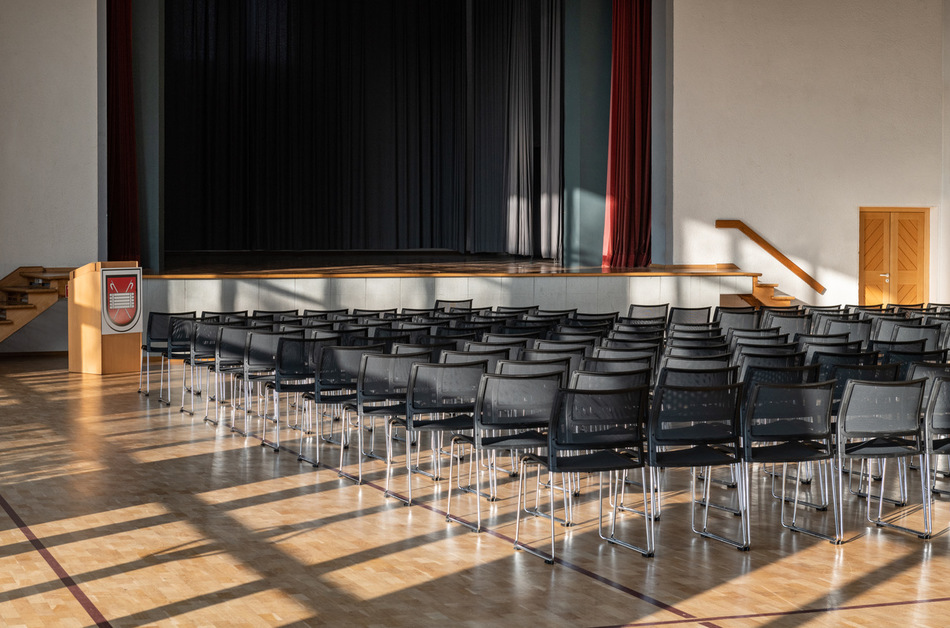 Limpurg-Halle, Gaildorf | Mehrzweckstuhl: klif