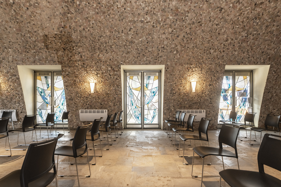 Aussegnungshalle Stadt Steinheim an der Murr | Mehrzweckstuhl: klif