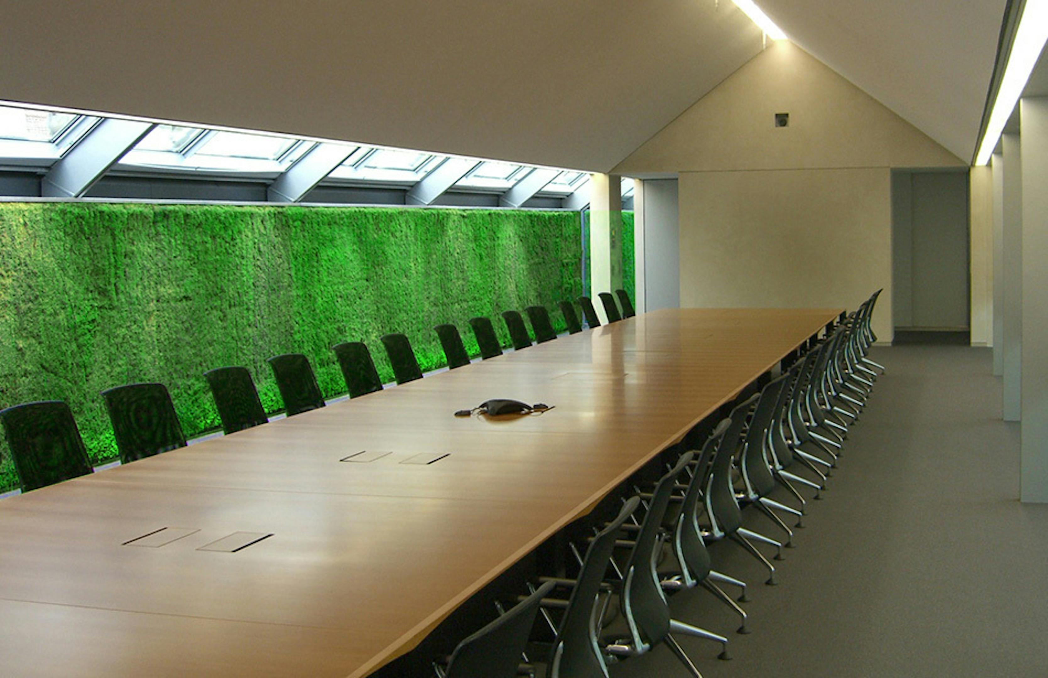 HVB, Munich | Conference table: cetera