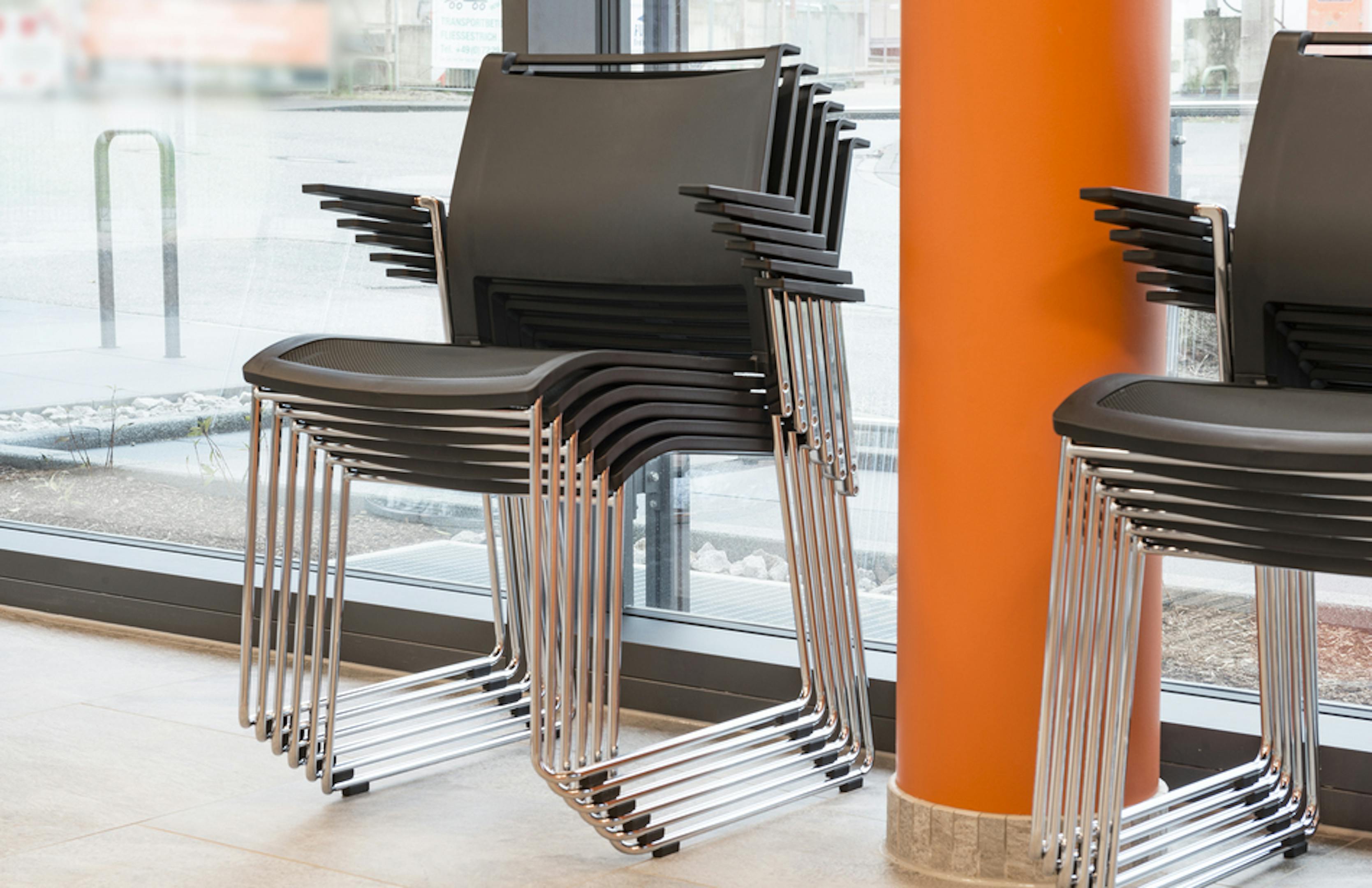 Chemical Employers' Association | Multipurpose chair: klif