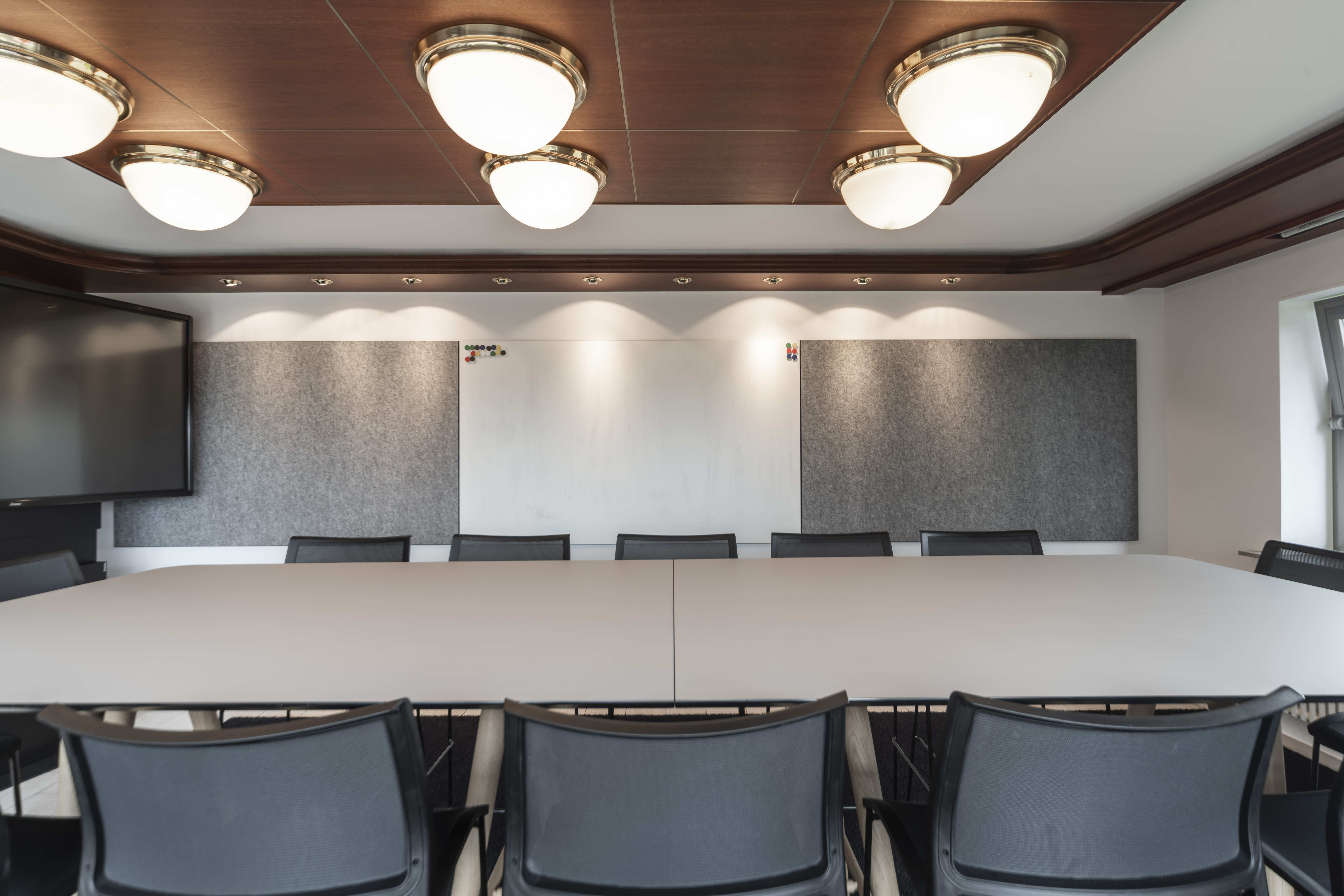 klif_MICO_Stehtisch_Weik_Stuttgart