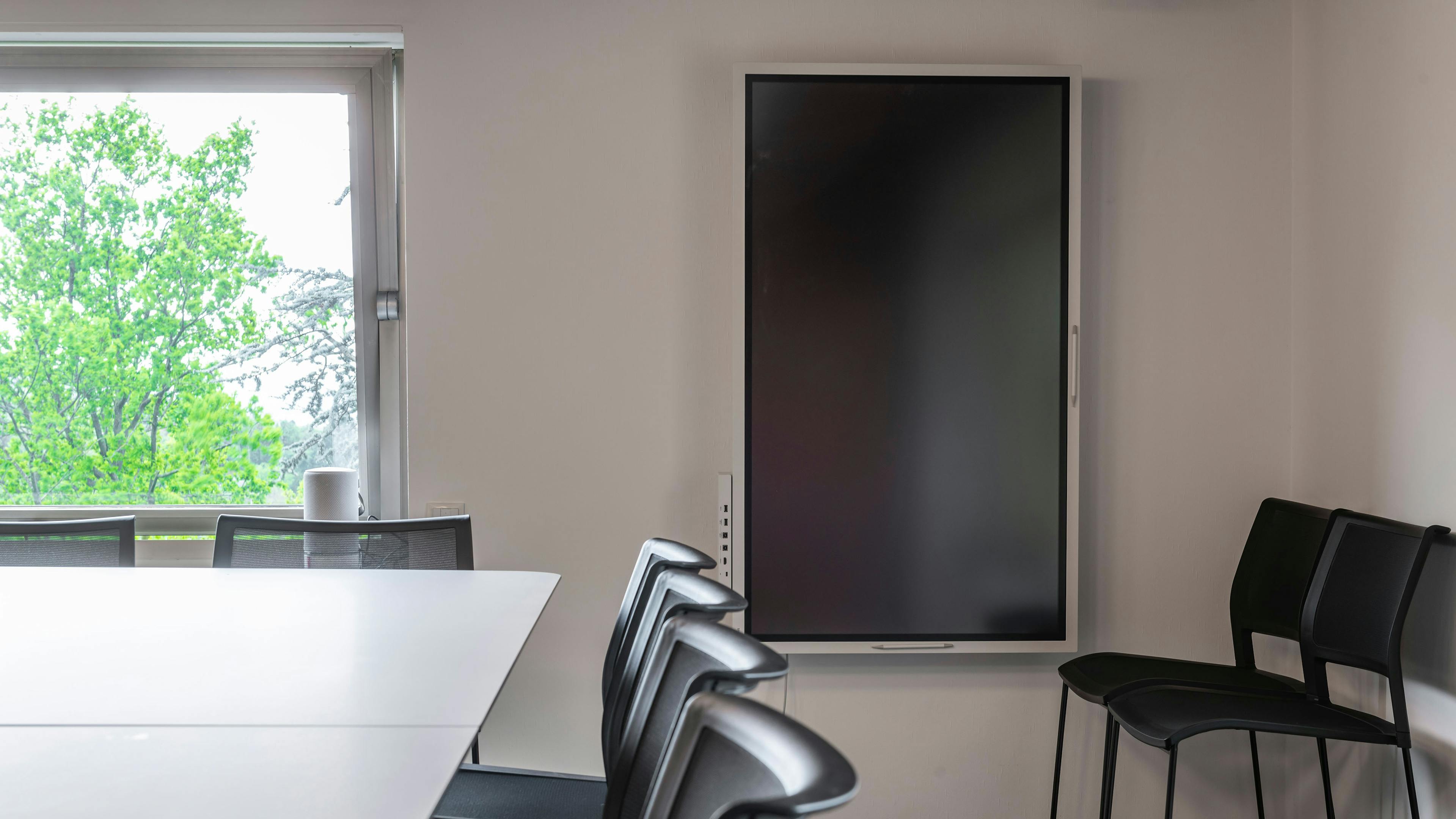 klif_MICO_Stehtisch_Weik_Stuttgart