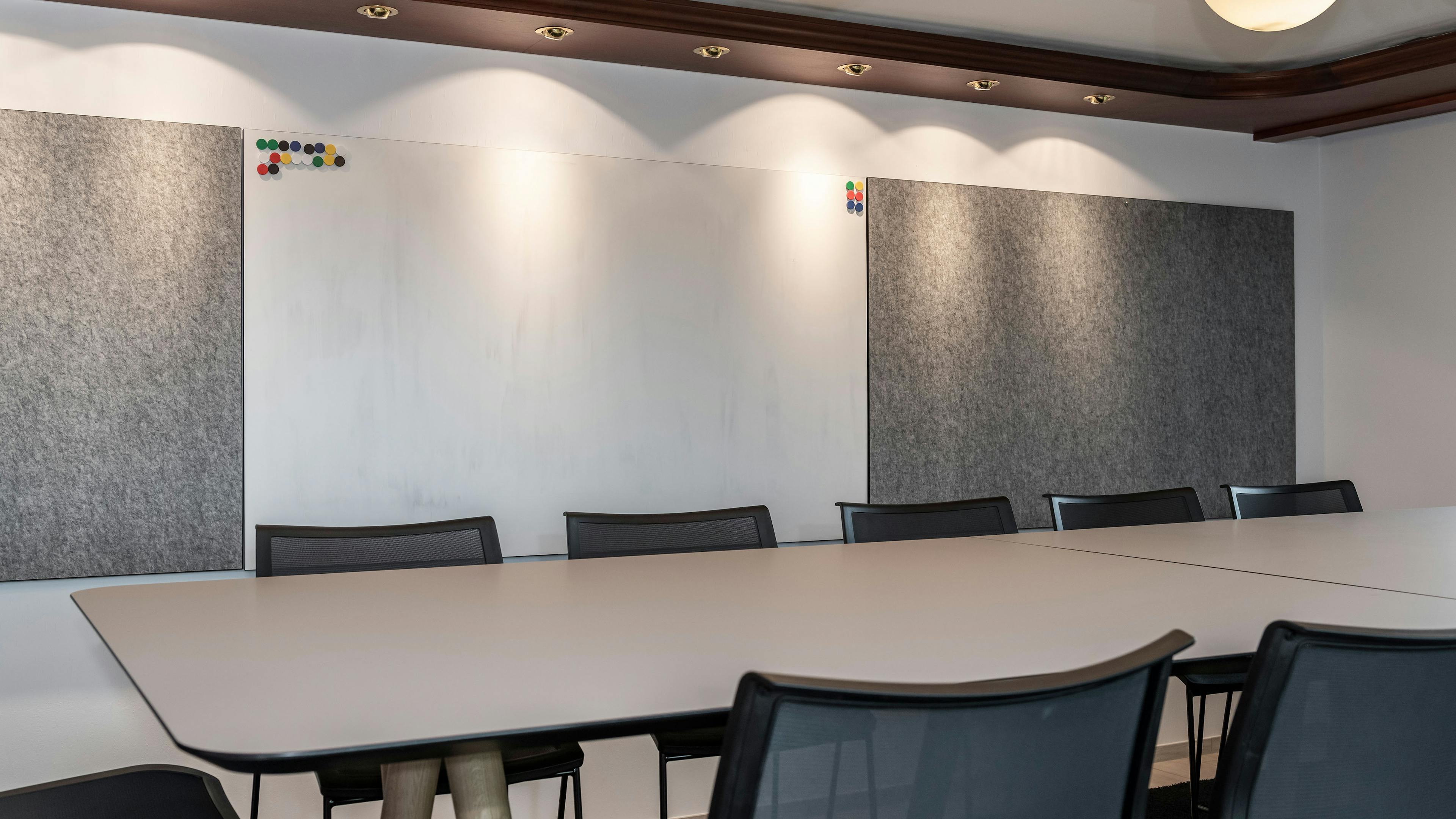 klif_MICO_Stehtisch_Weik_Stuttgart