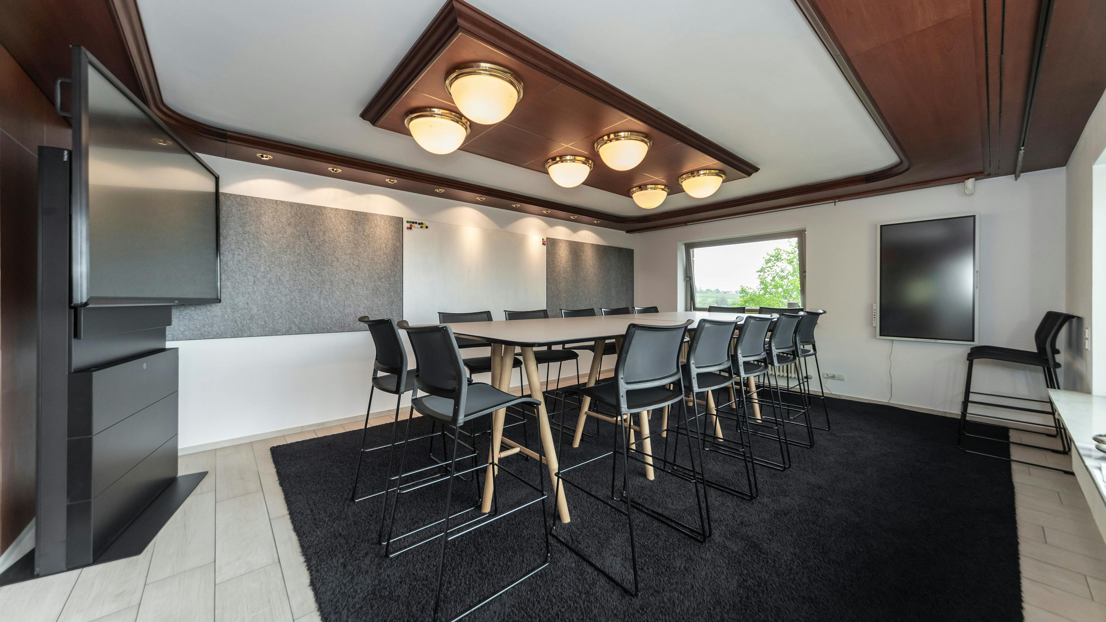 klif_MICO_Stehtisch_Weik_Stuttgart