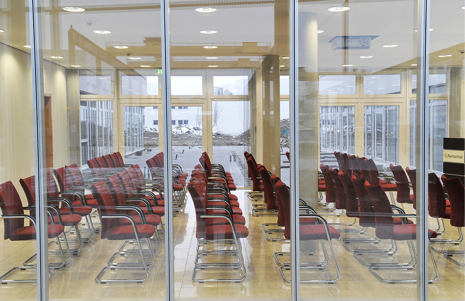 Rentschler Biotechnologie GmbH Laupheim | Stühle: pharao