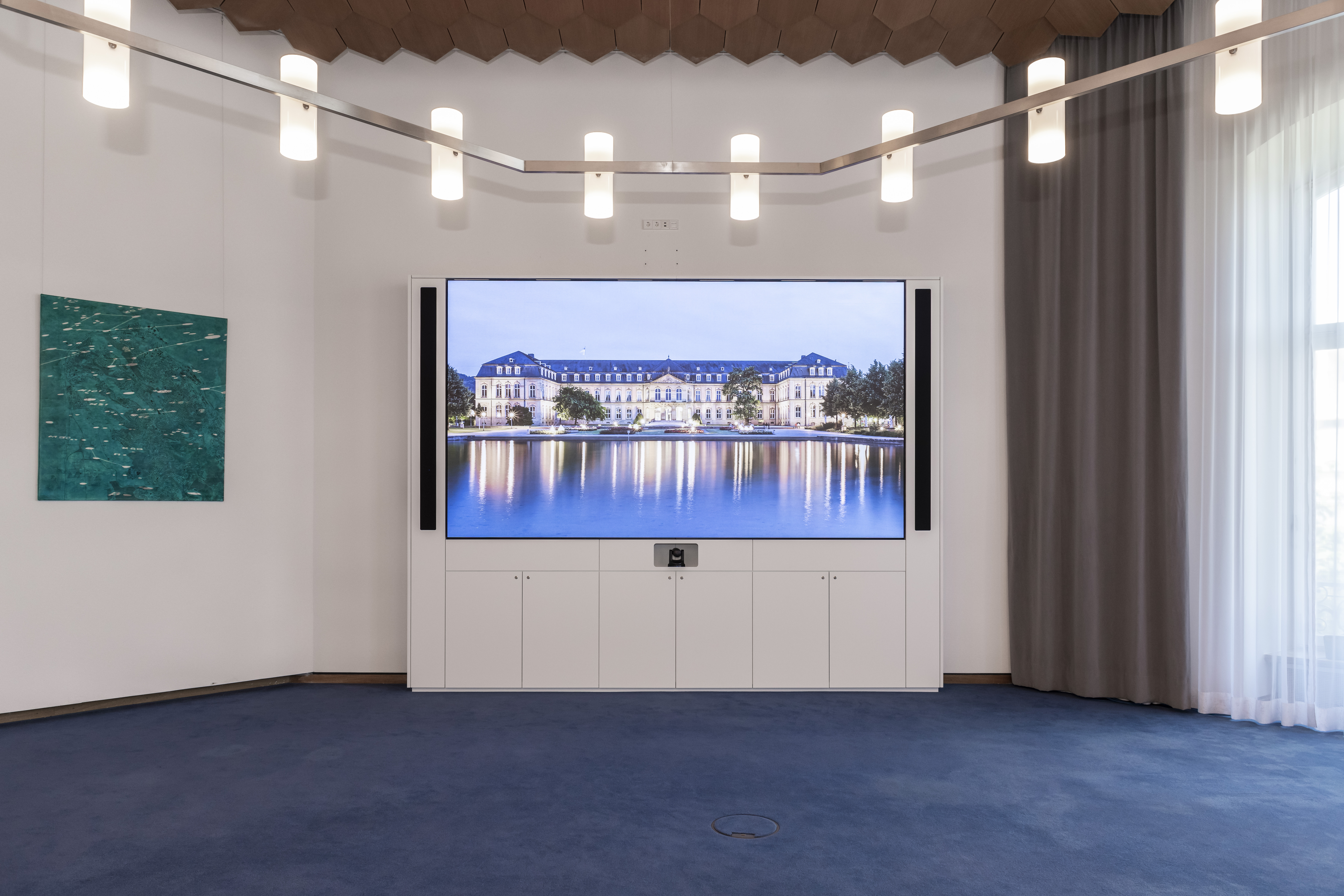 References_picture_gallery_ministry_of_finance_Stuttgart_LED_media_wall