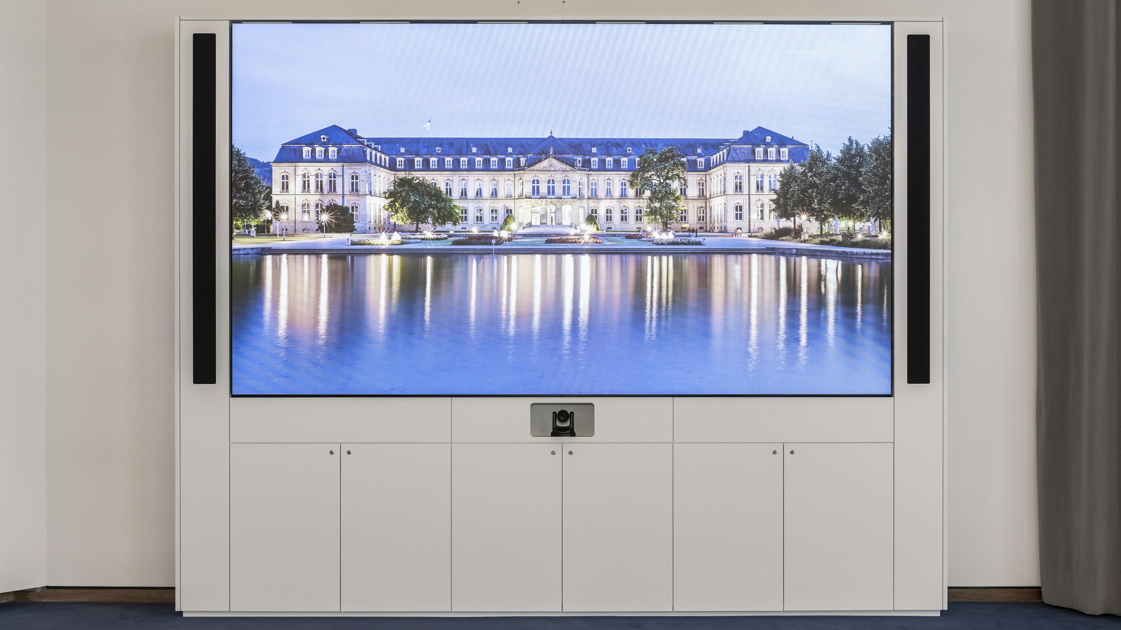 Referenzen_Bildergalerie_Ministerium_für_Finanzen_Stuttgart_LED_Medienwand