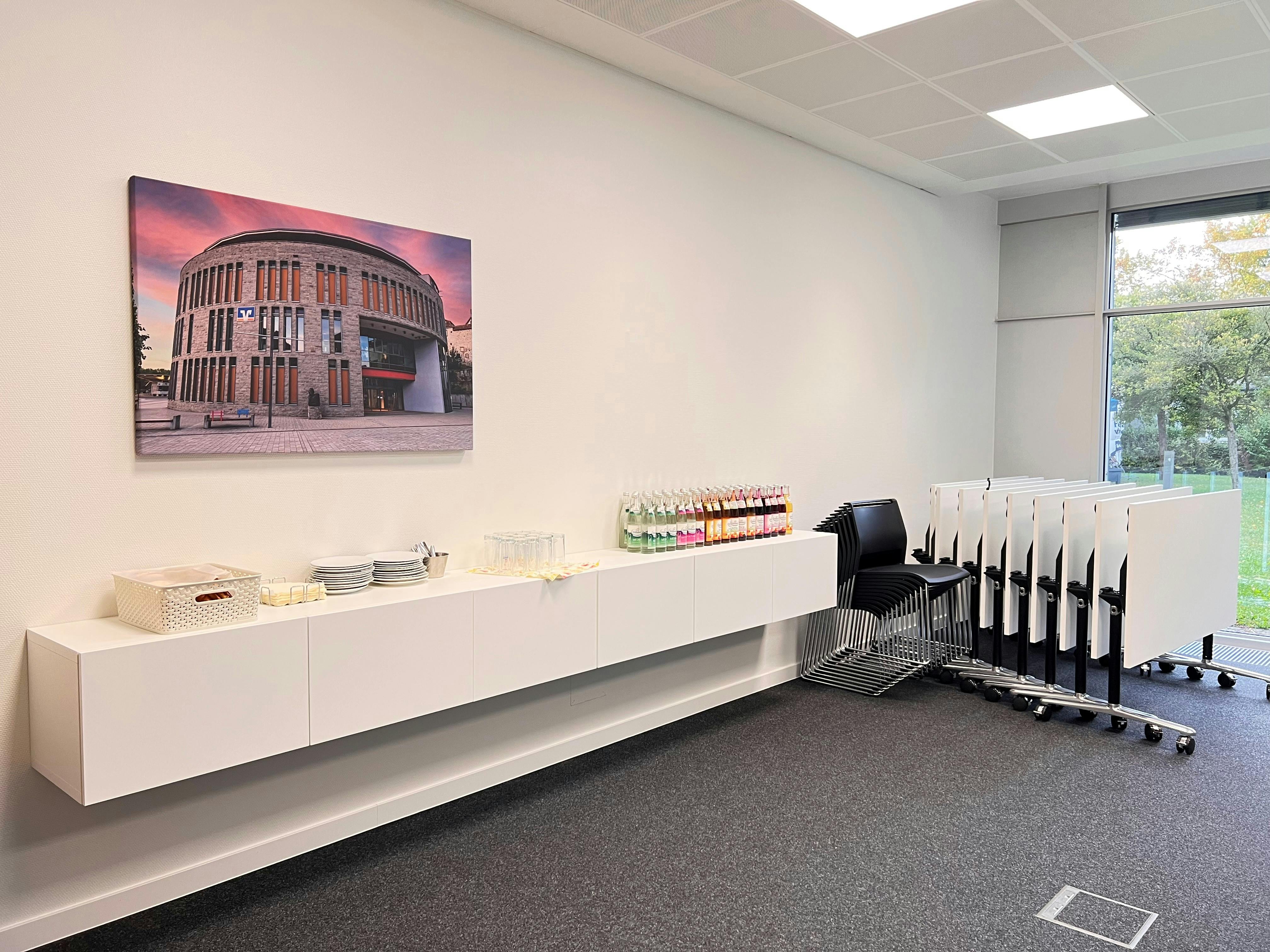 Referenzen-Bildergalerie-fröscher Technologiezentrum-Schwäbisch-Hall-klif Stapelstuhl-multiform Tisch