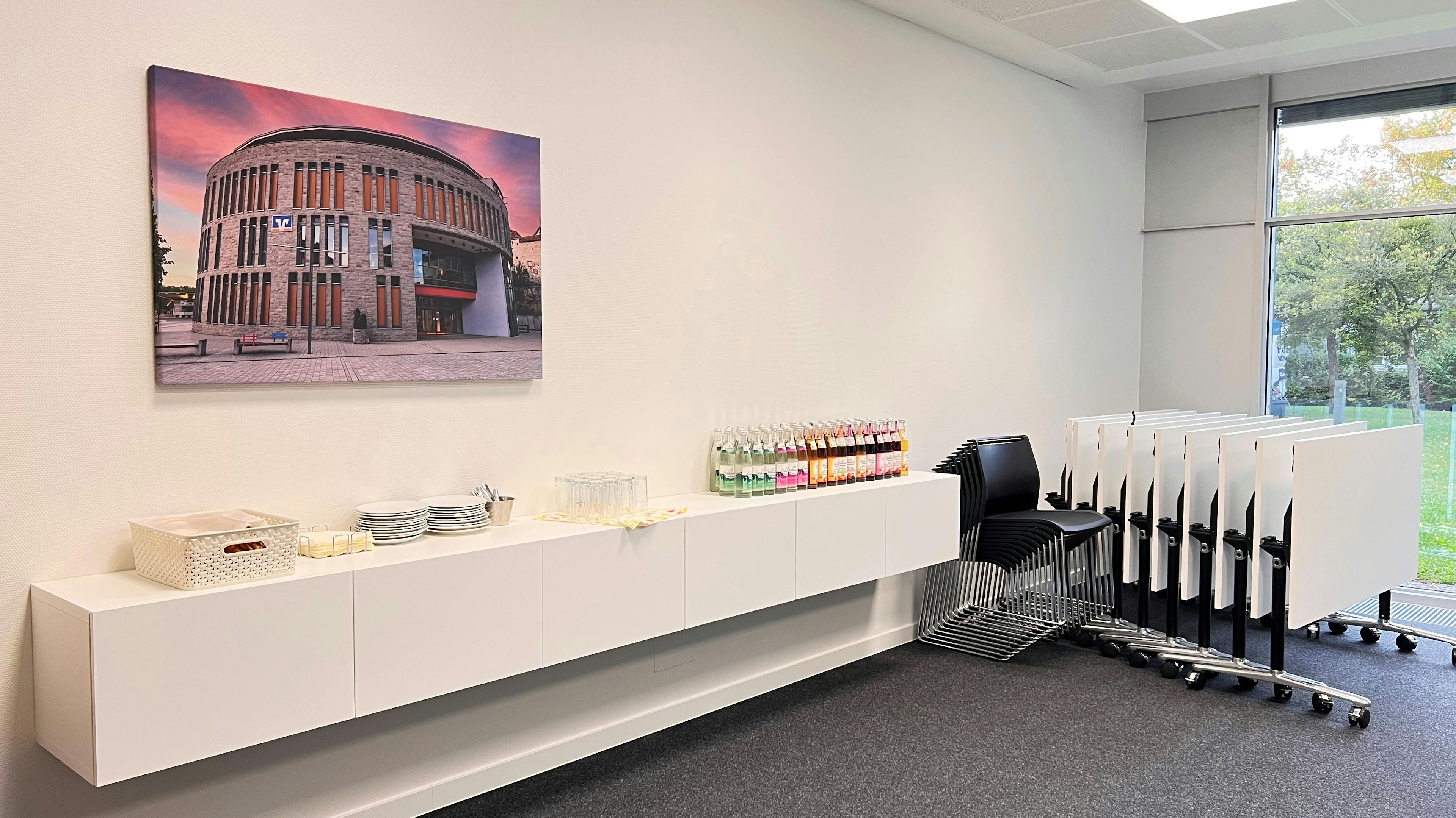 Referenzen-Bildergalerie-fröscher Technologiezentrum-Schwäbisch-Hall-klif Stapelstuhl-multiform Tisch