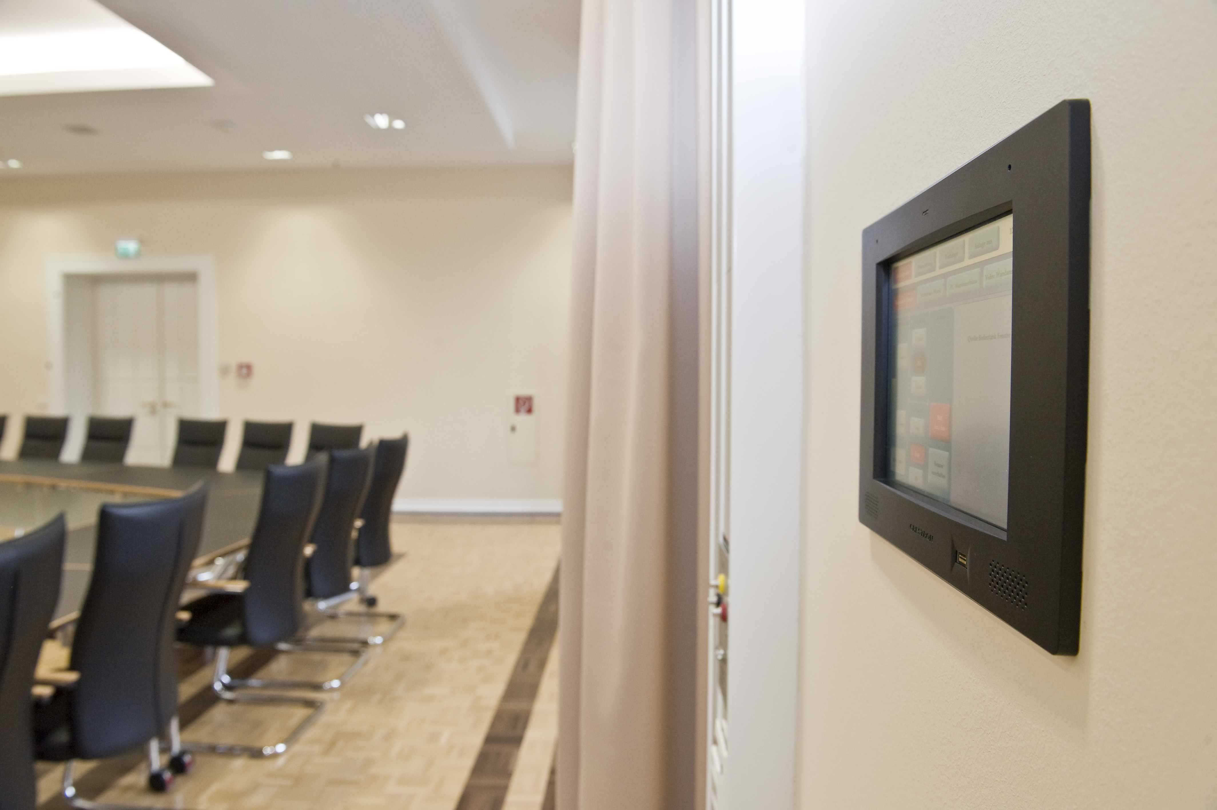 Referenzen-Bildergalerie-Senatssaal der Universität, Osnabrück- pharao comfort- fallon Konferenztisch