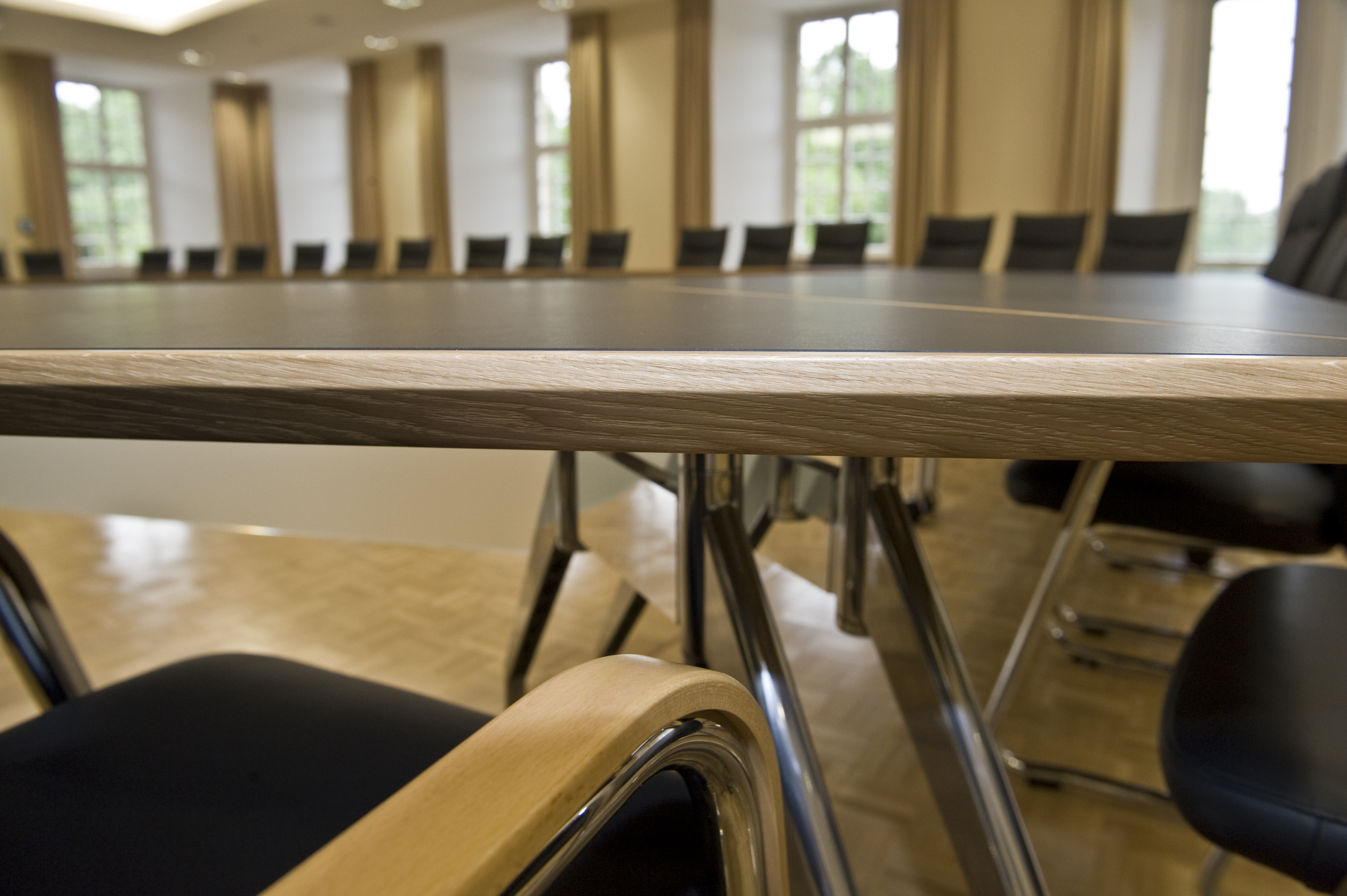 Referenzen-Bildergalerie-Senatssaal der Universität, Osnabrück- pharao comfort- fallon Konferenztisch