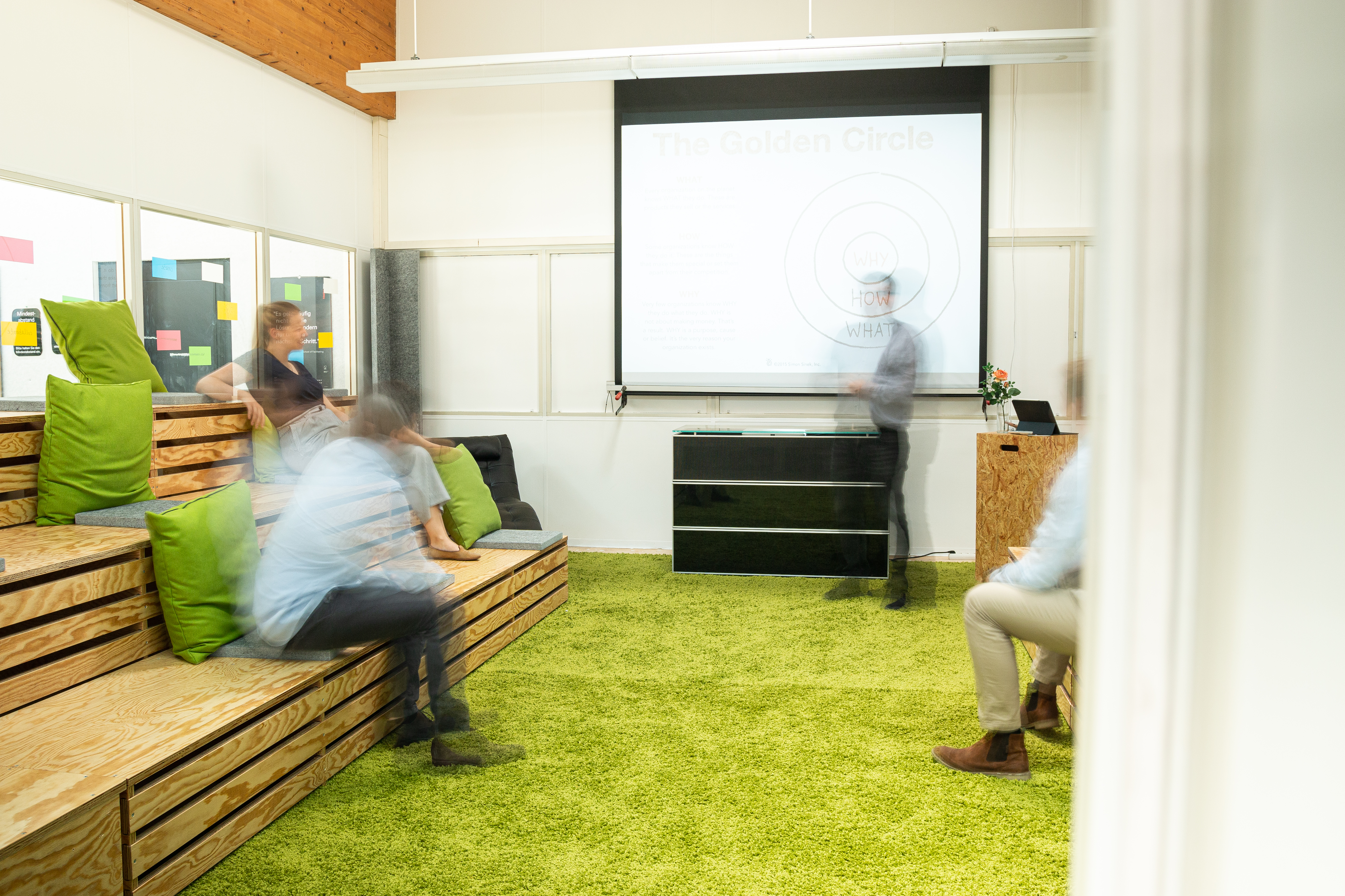 Referenzen-Bildergalerie-Co-Working-Space Bottwartal-arena-Mediensideboard mms