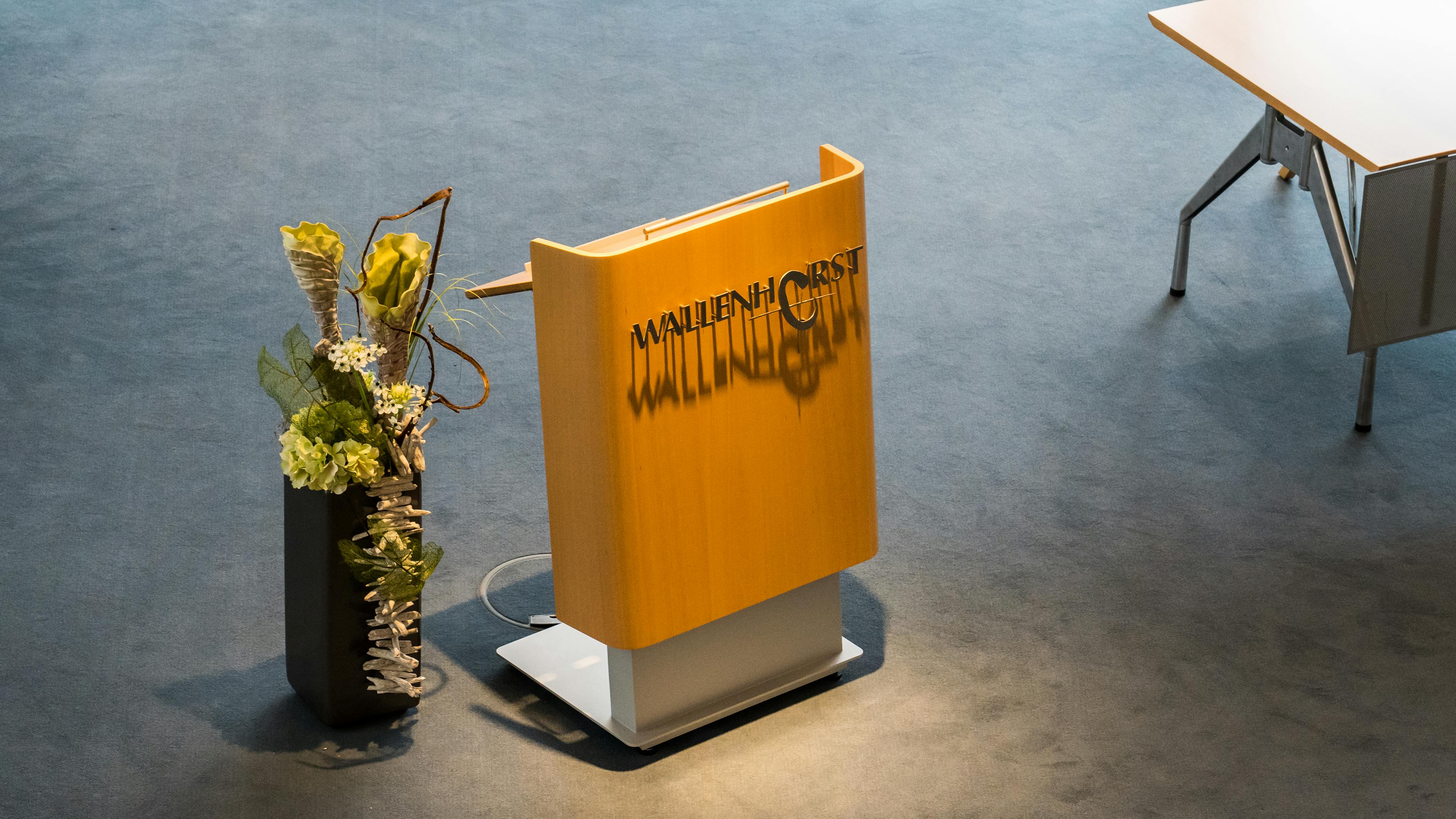 Referenzen-Bildergalerie-Wallenhorst Rathaus-Stühle combo-fallon Konferenztisch