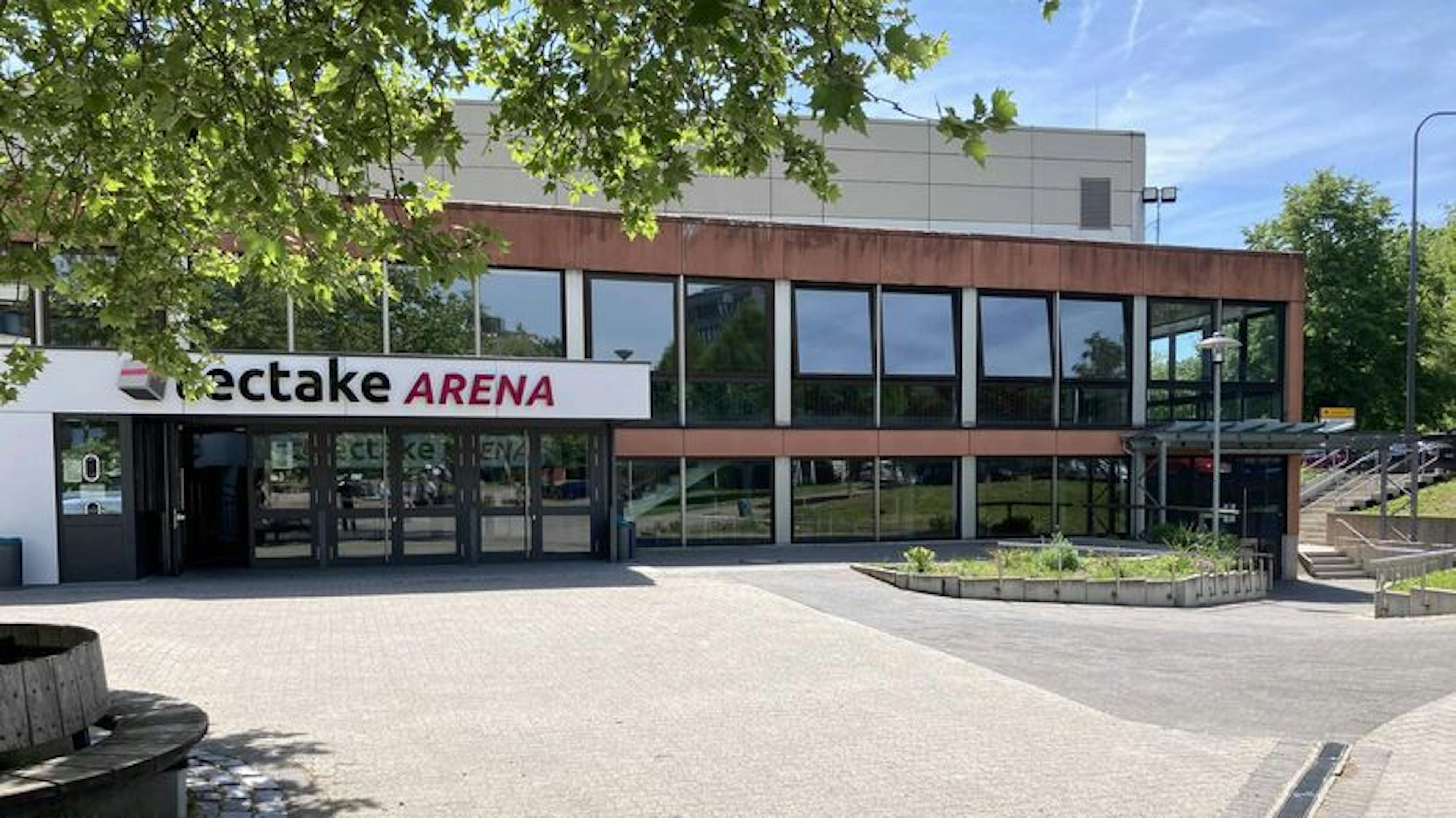 Referenzen-Bildergalerie-tectake arena Würzburg