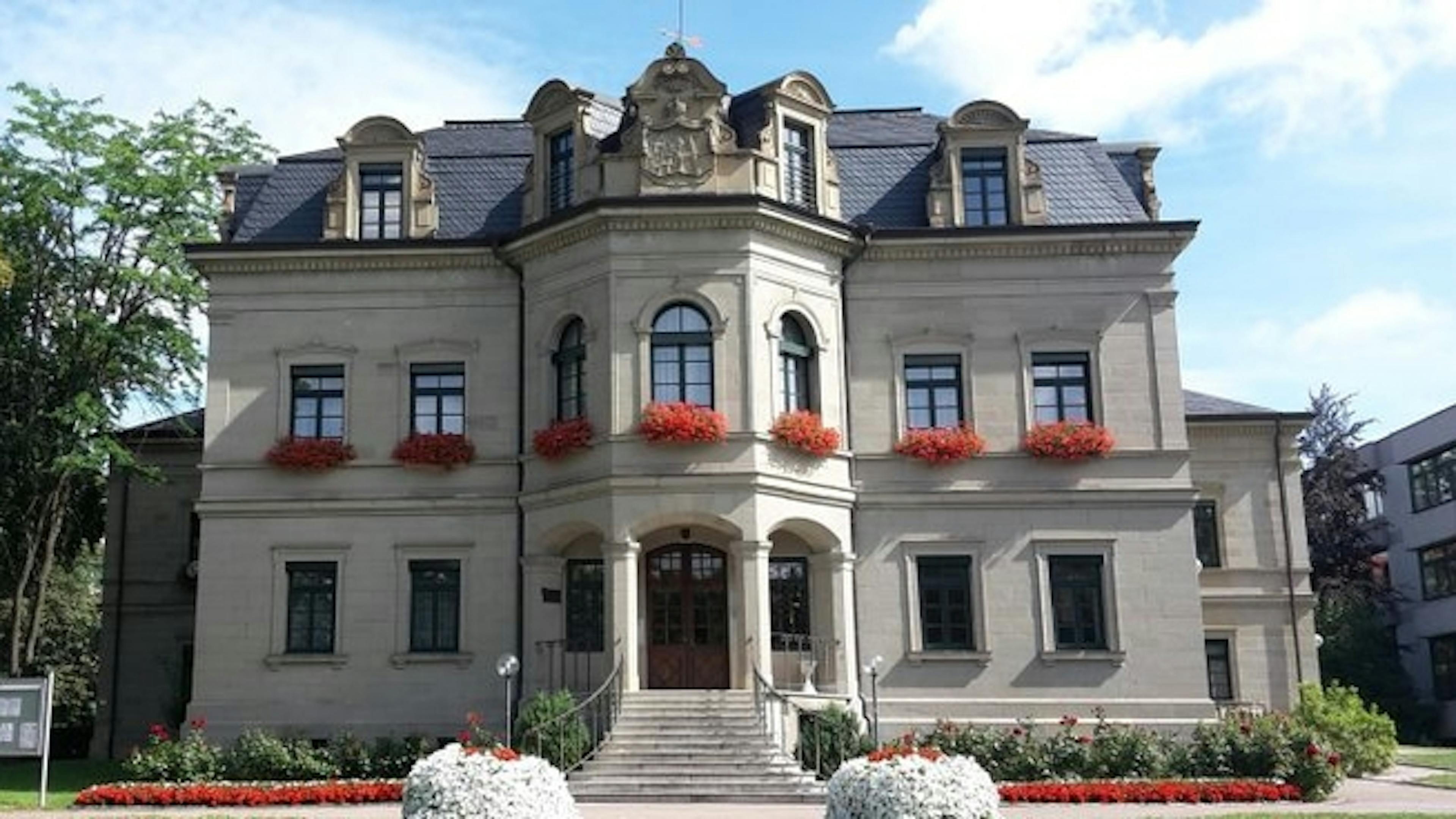 Referenzen-Bildergalerie-Rathaus Gaildorf