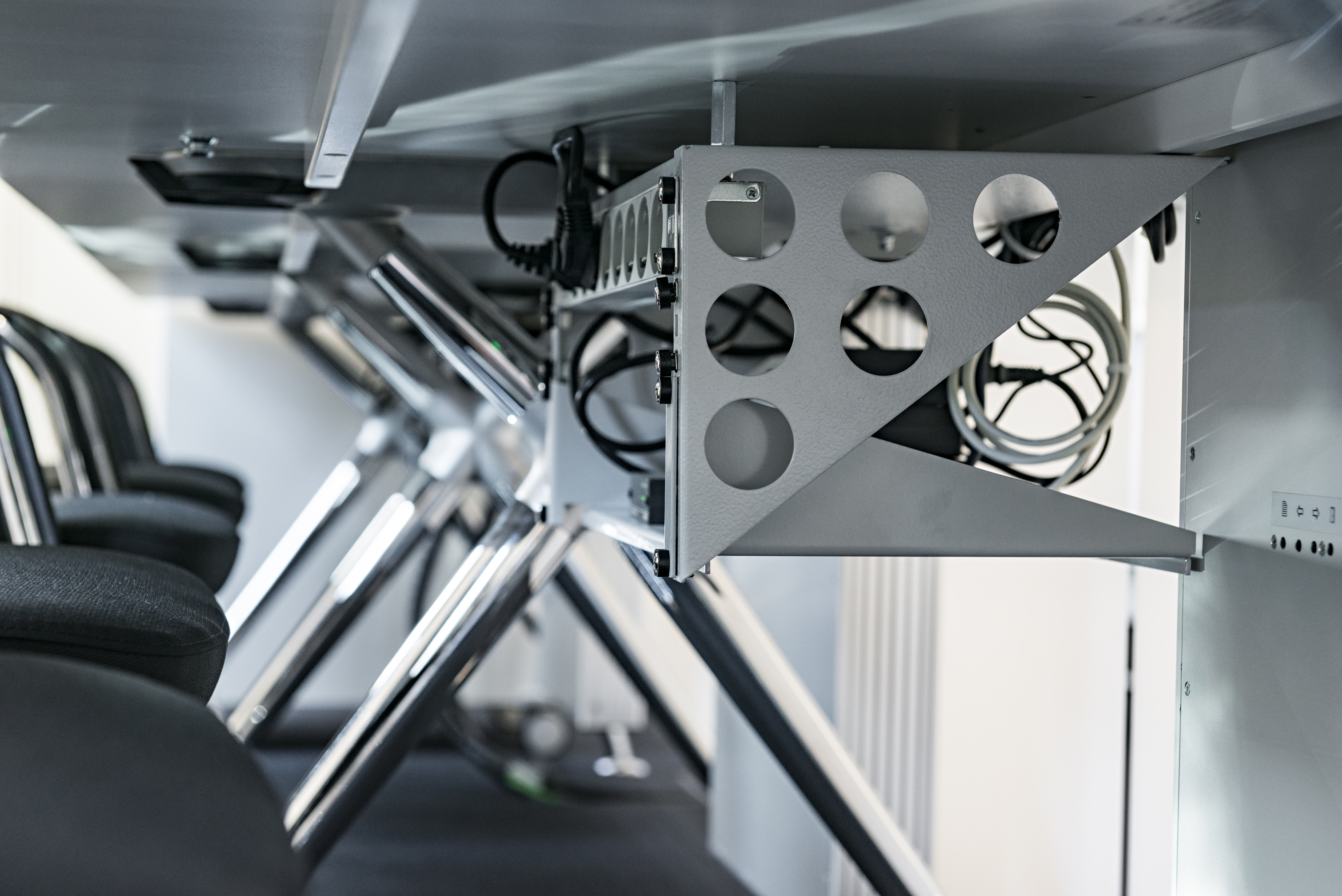 Referenzen-Bildergalerie-Rathaus Untereisesheim- xcone Konferenztisch-pharao net Konferenzstuhl