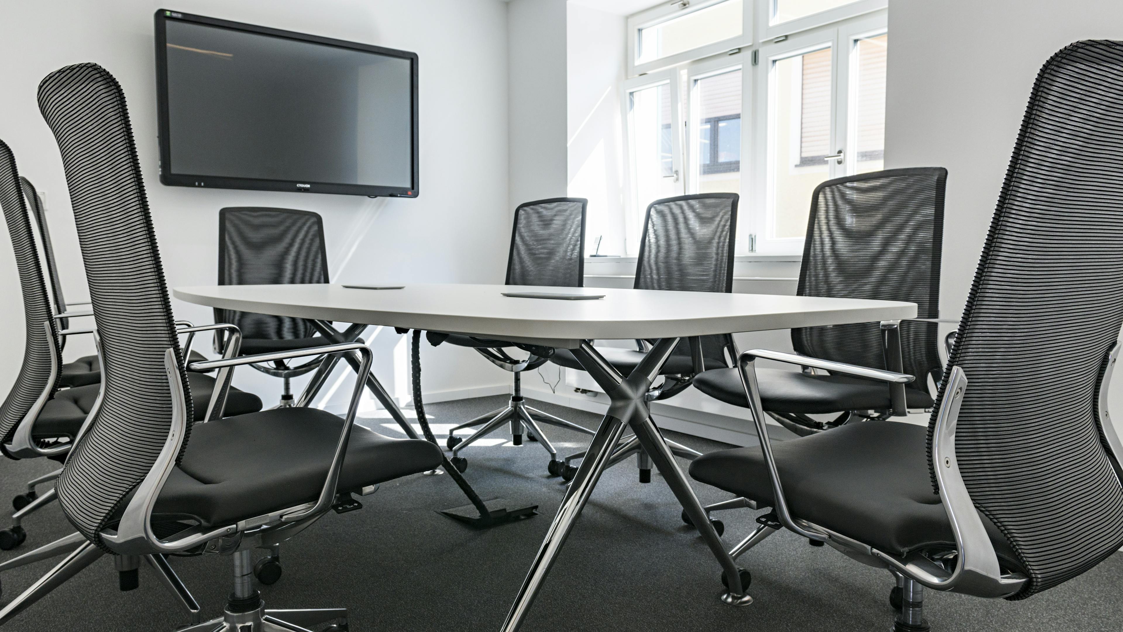 Referenzen-Bildergalerie-Rathaus Untereisesheim- xcone Konferenztisch-primo Konferenzstuhl