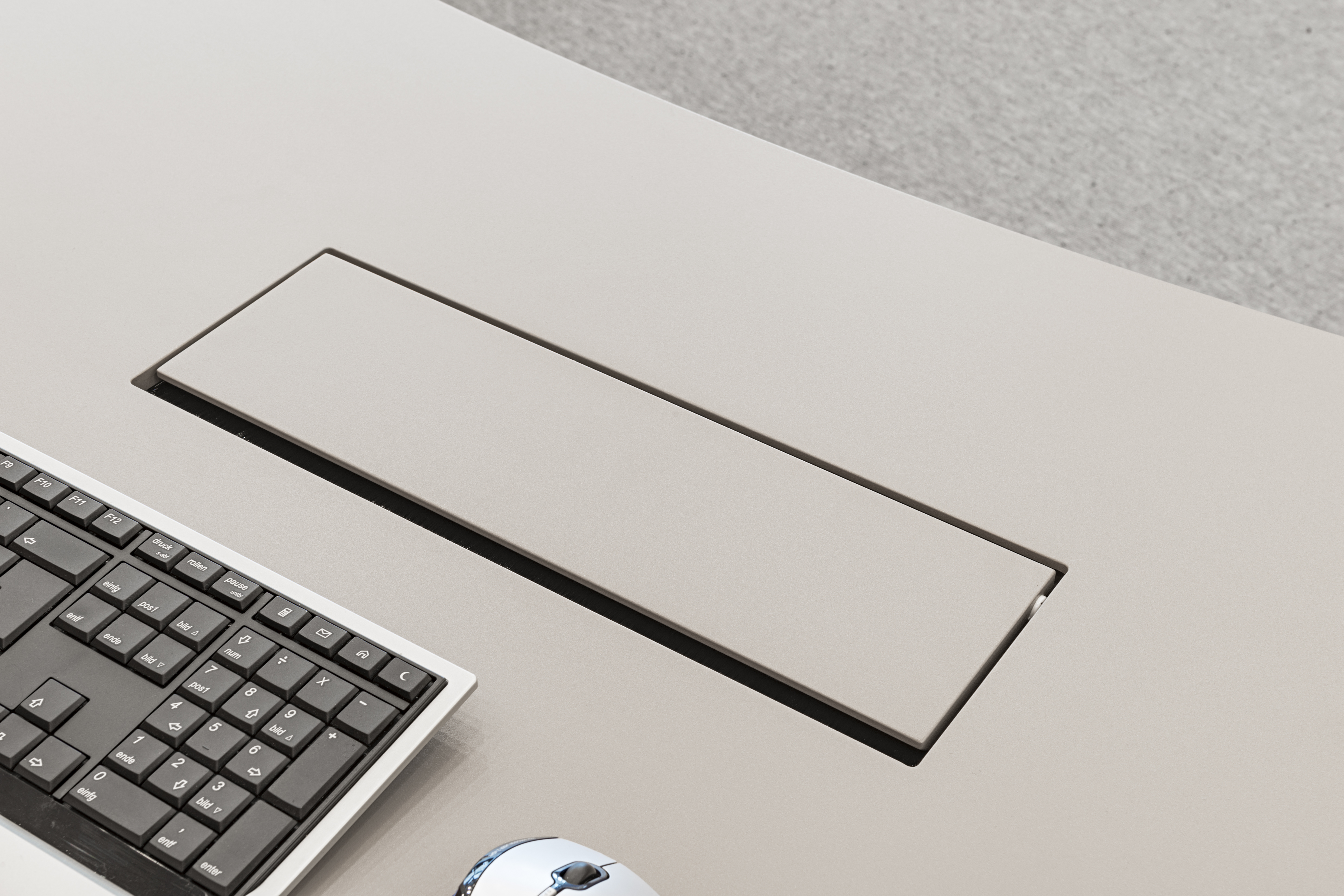 Referenzen-Bildergalerie-Verwaltungsgebäude Nürnberg-Konferenztisch fallon