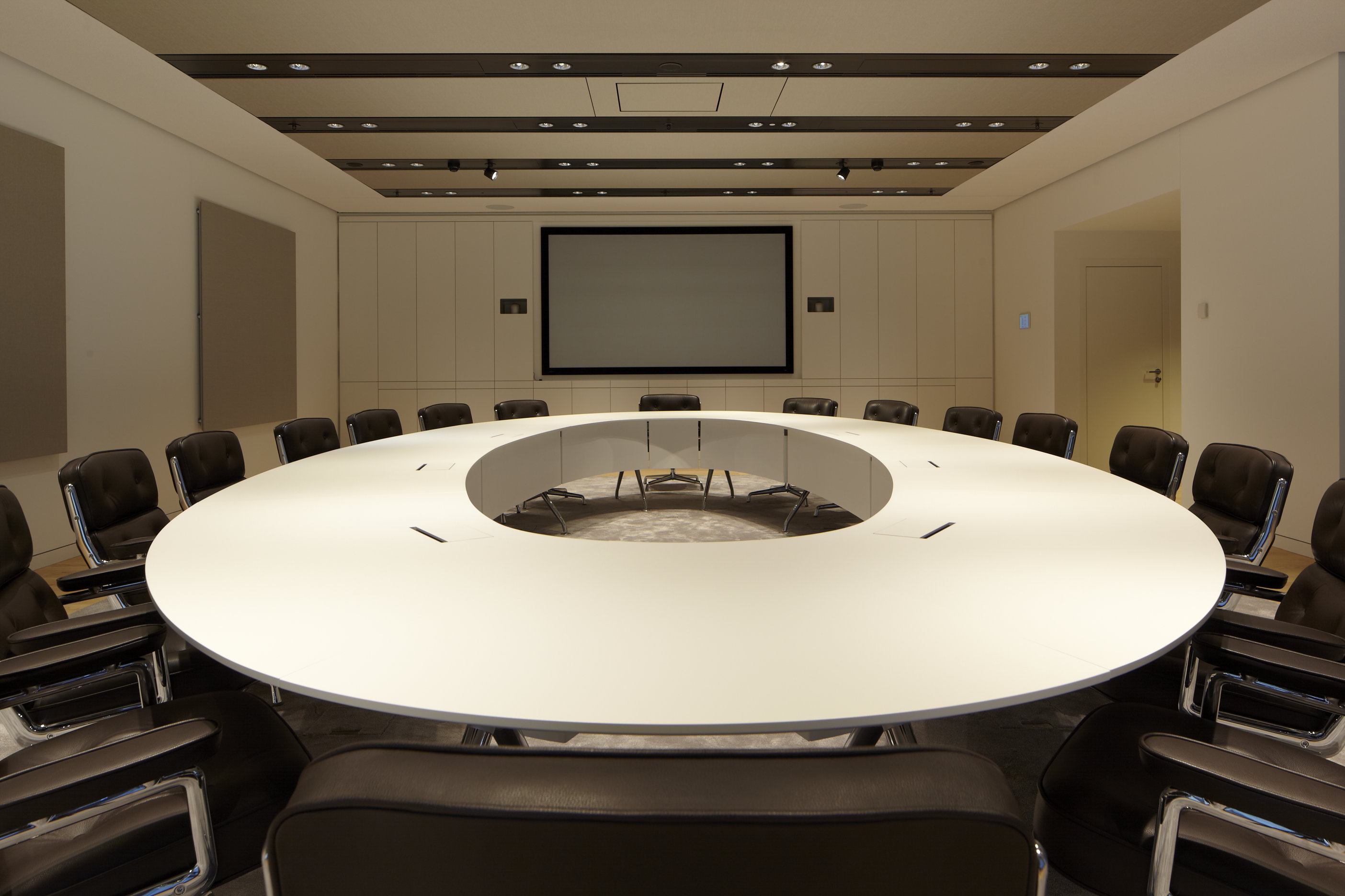 References-Picture gallery- DRIVE. Forum Volkswagen Group, Berlin- xcone conference table