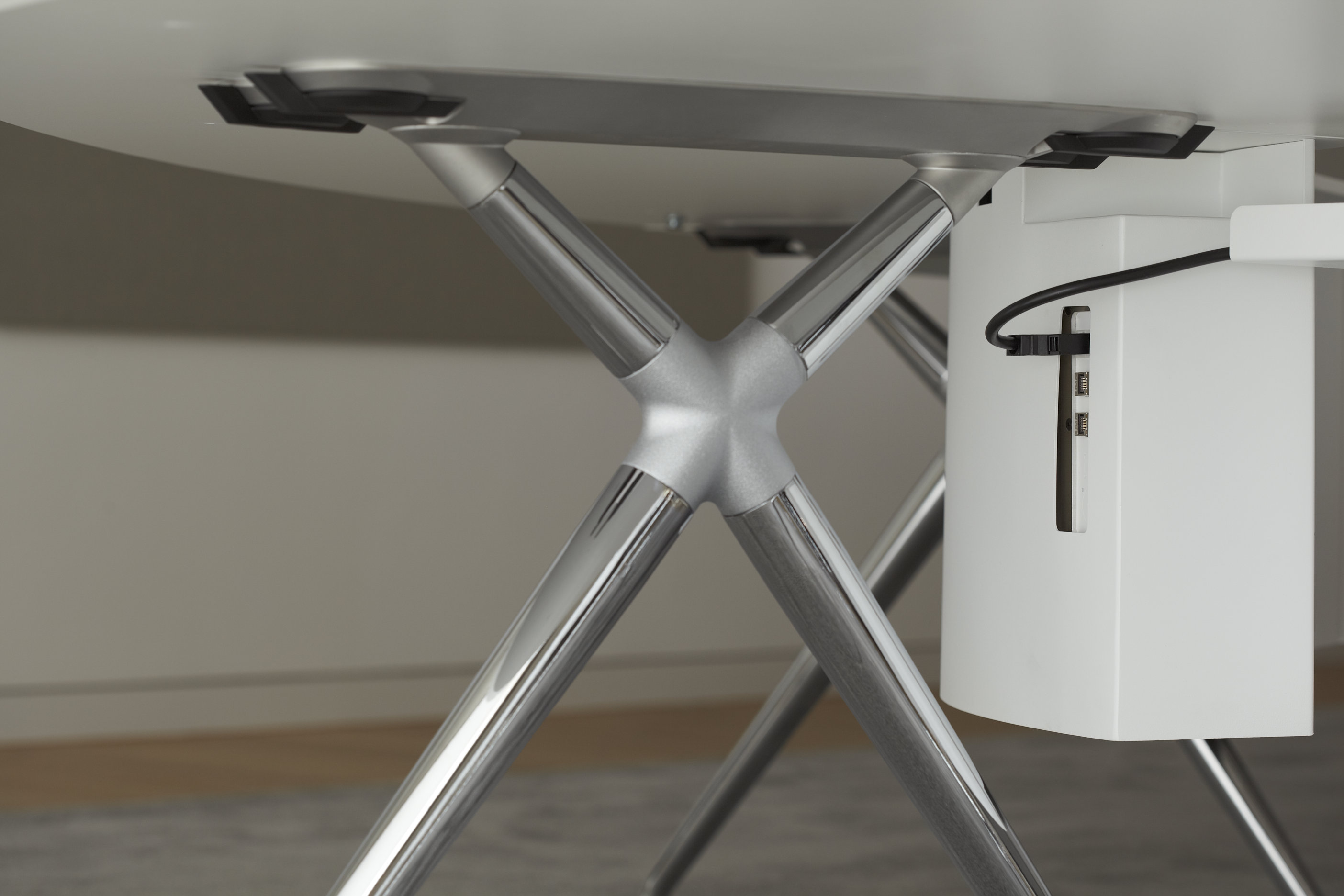 References-Picture gallery- DRIVE. Forum Volkswagen Group, Berlin- xcone conference table